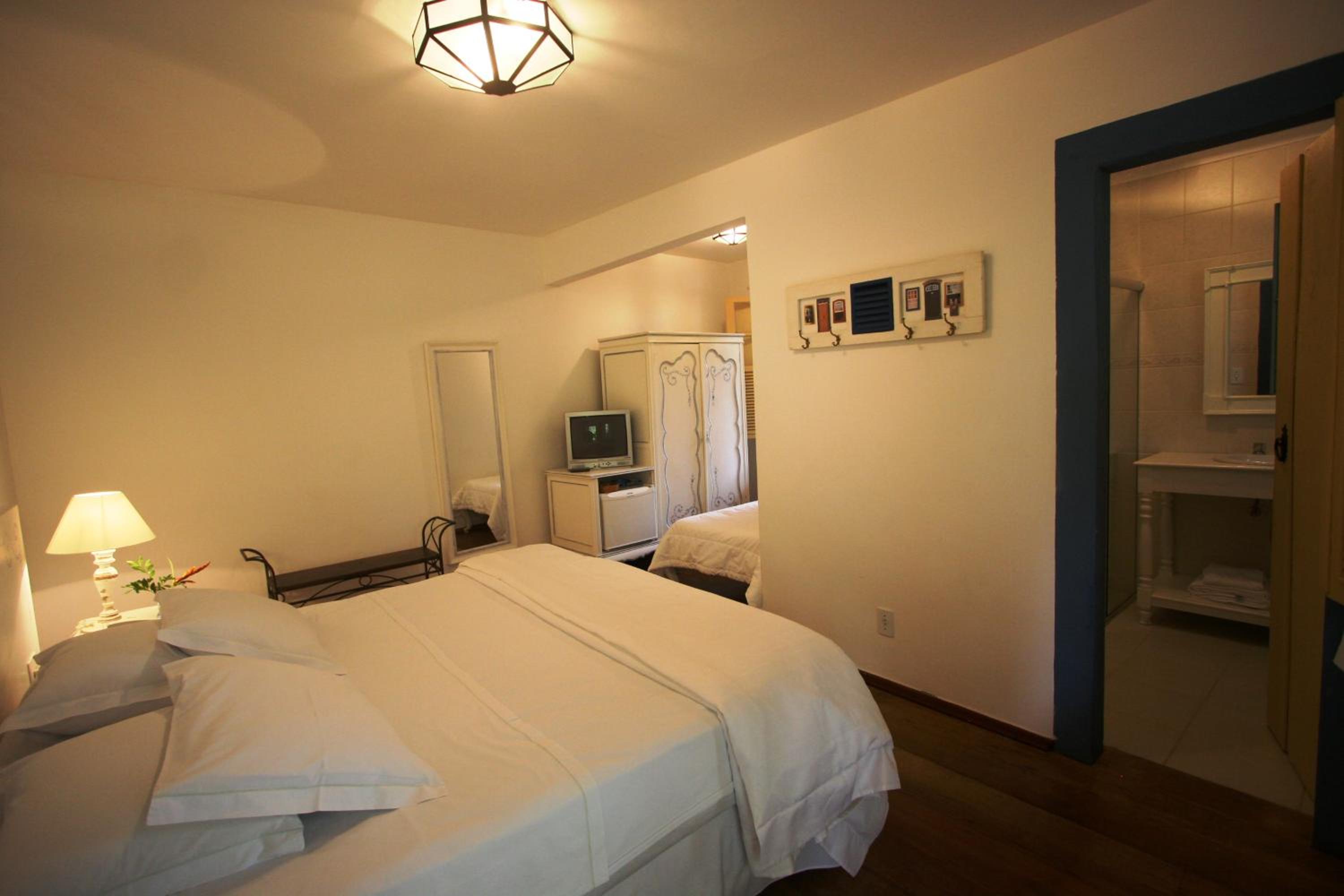 Standard Triple Room - Photo 1