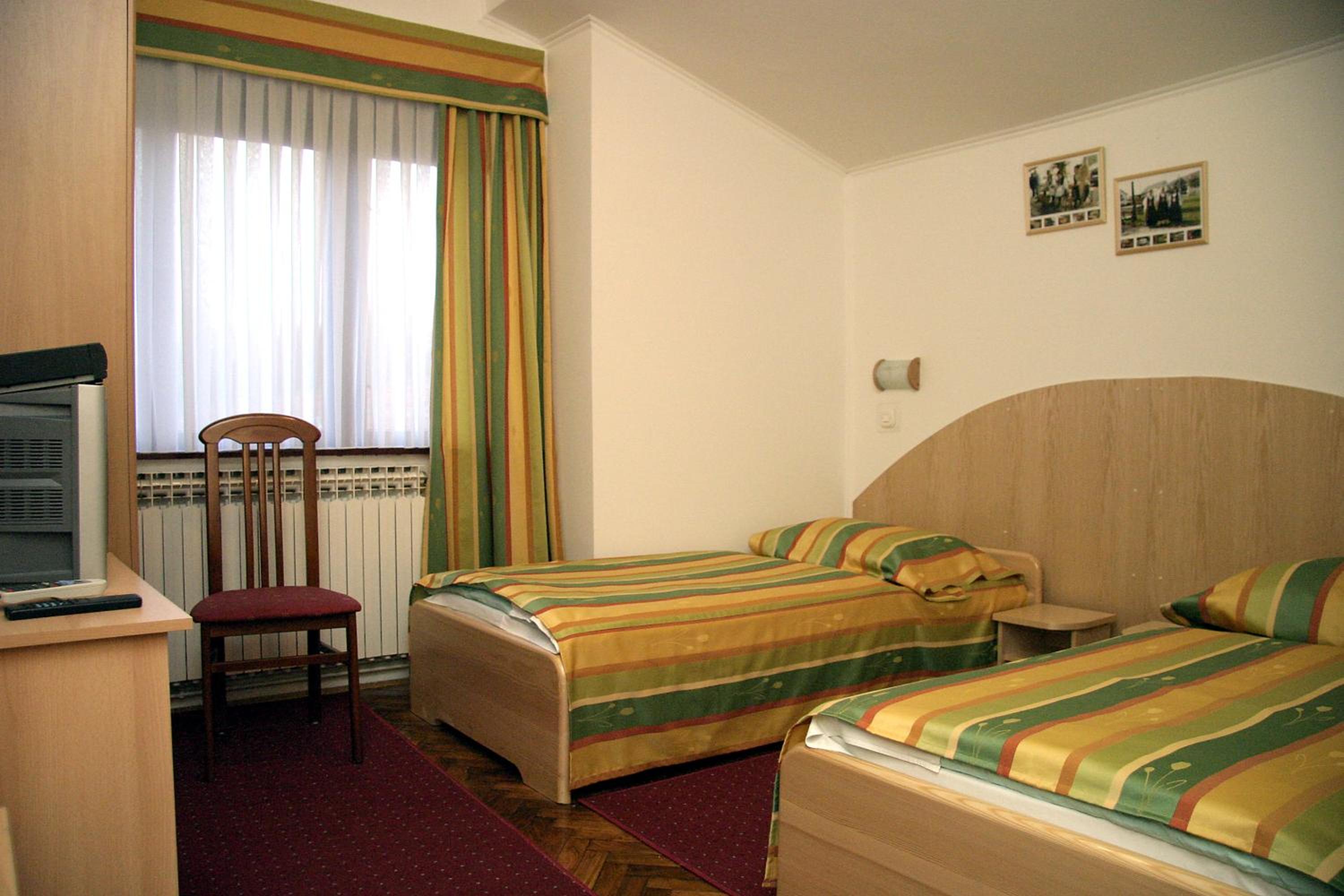 Double or Twin Room photo 1