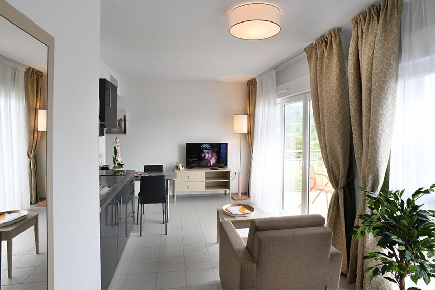 Standard Apartment photo 1