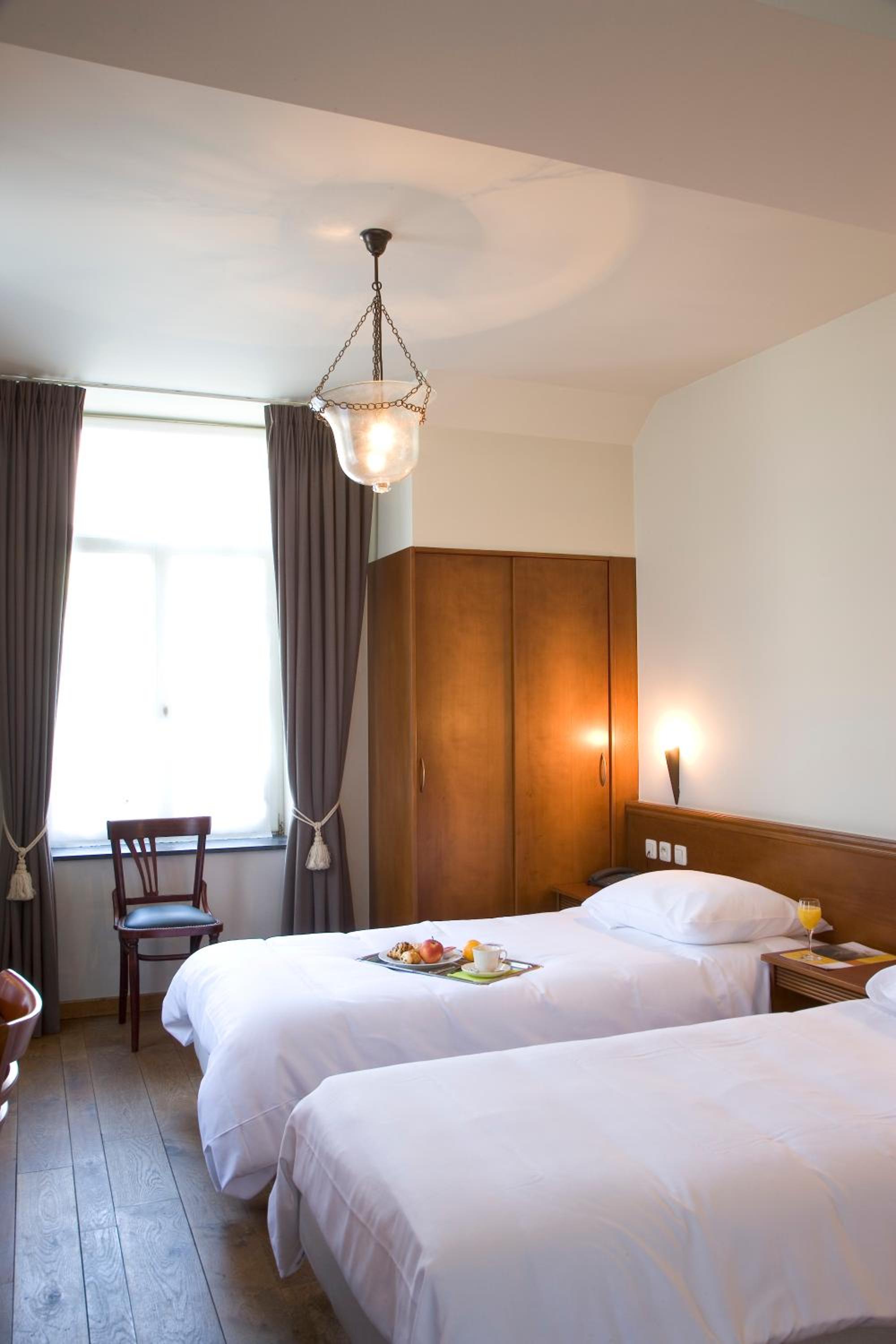 Deluxe Double or Twin Room photo 1