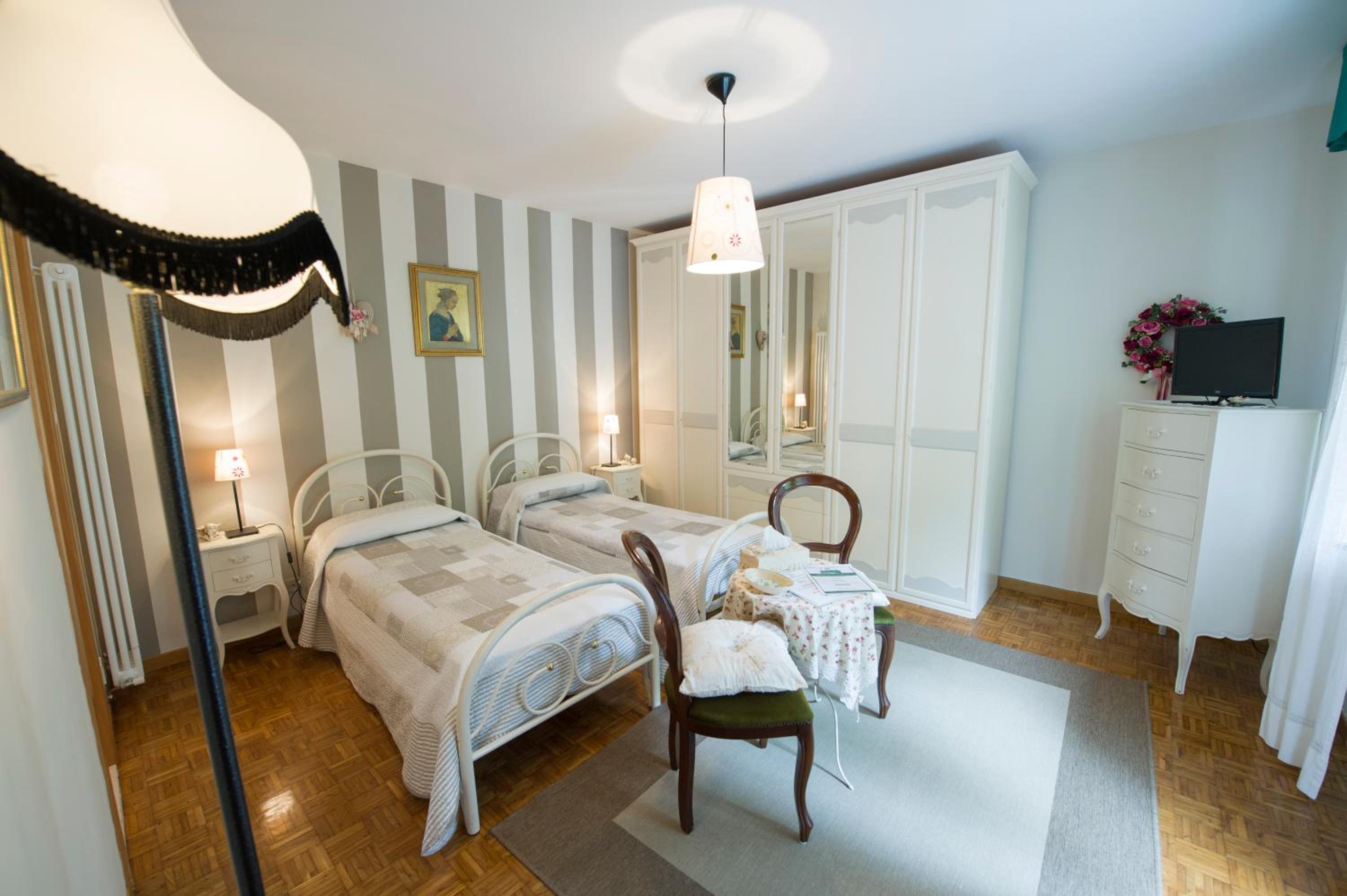 Double Room with Balcony photo 2