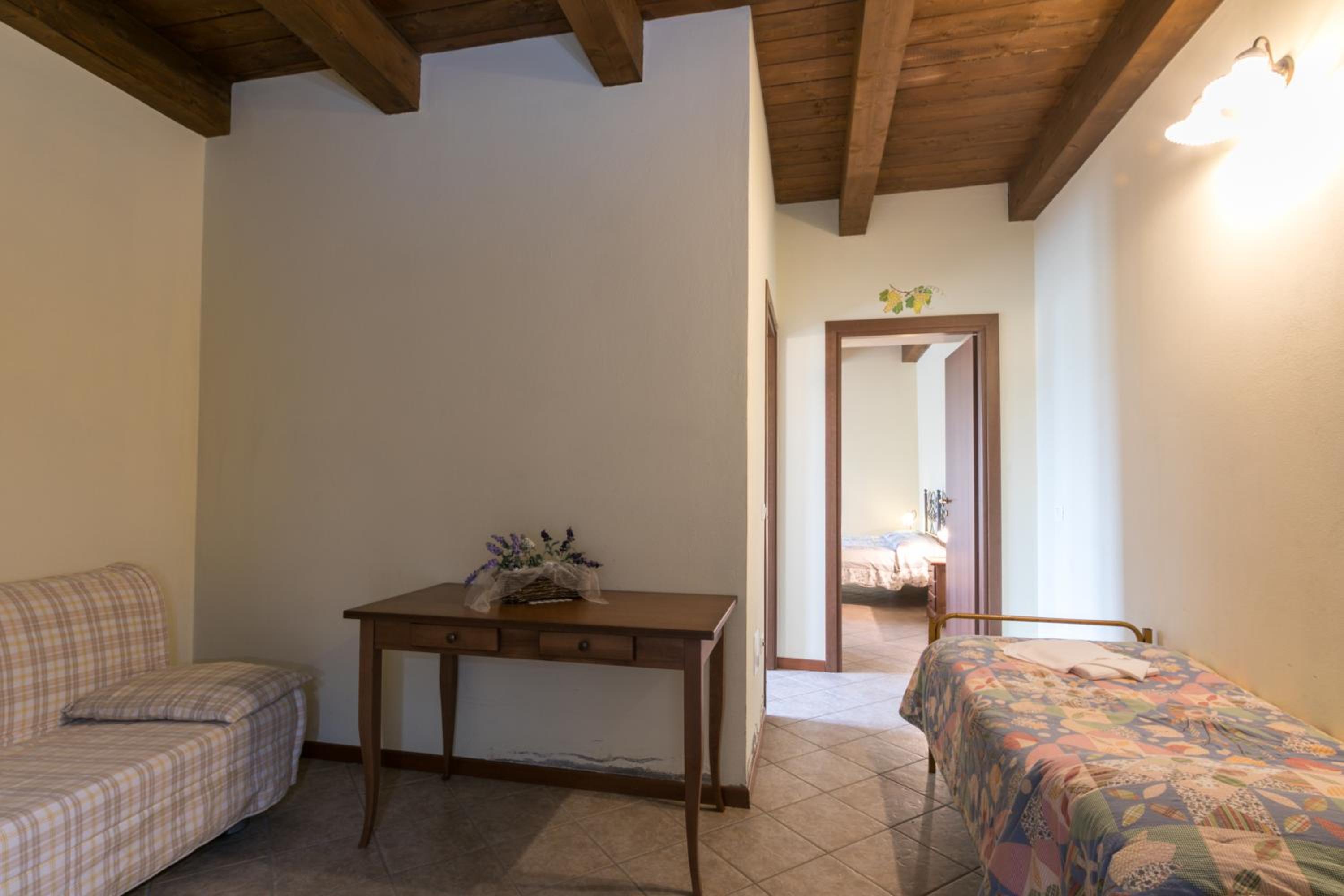 Standard Family Room - Photo 7