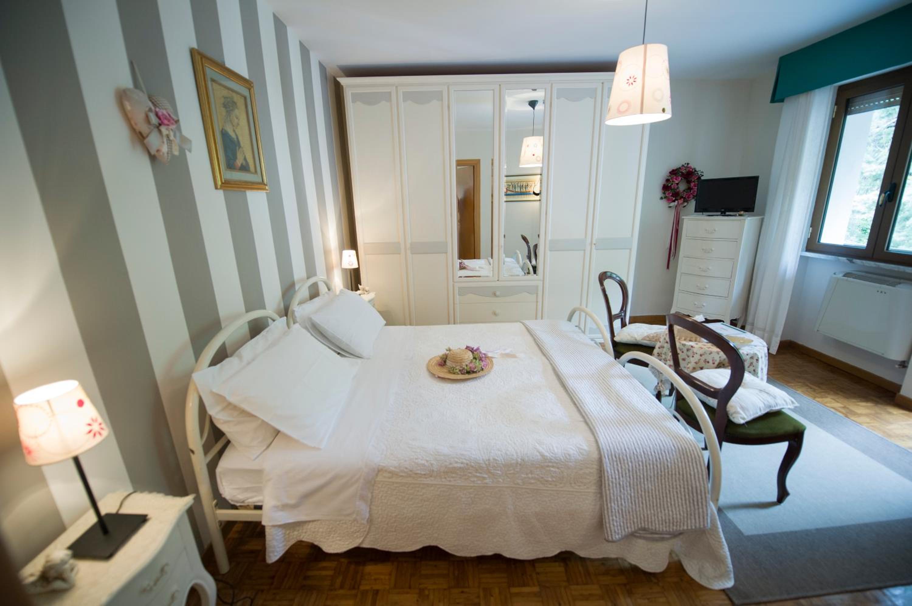Double Room with Balcony photo 3