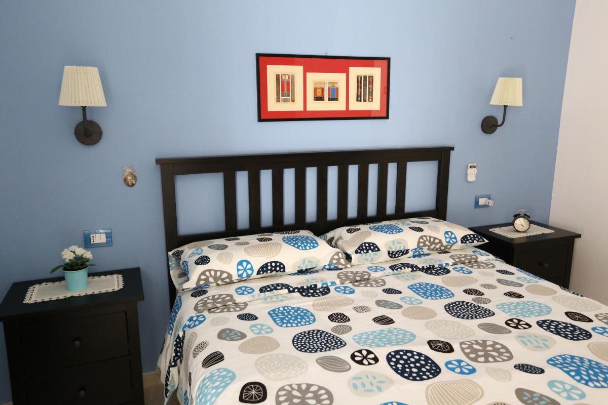 Deluxe Double Room with Balcony photo 2