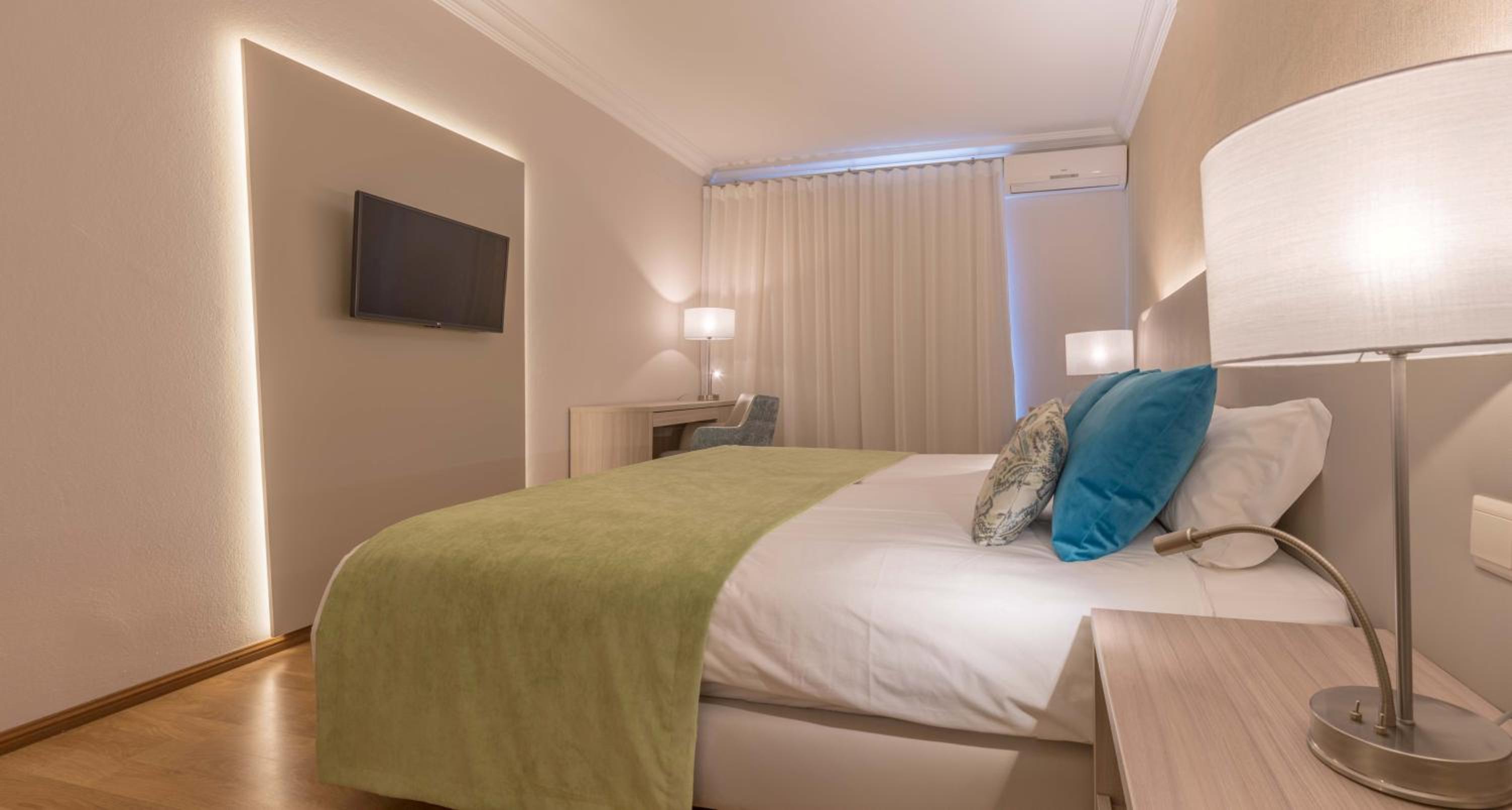 Double Room with Terrace - Photo 8