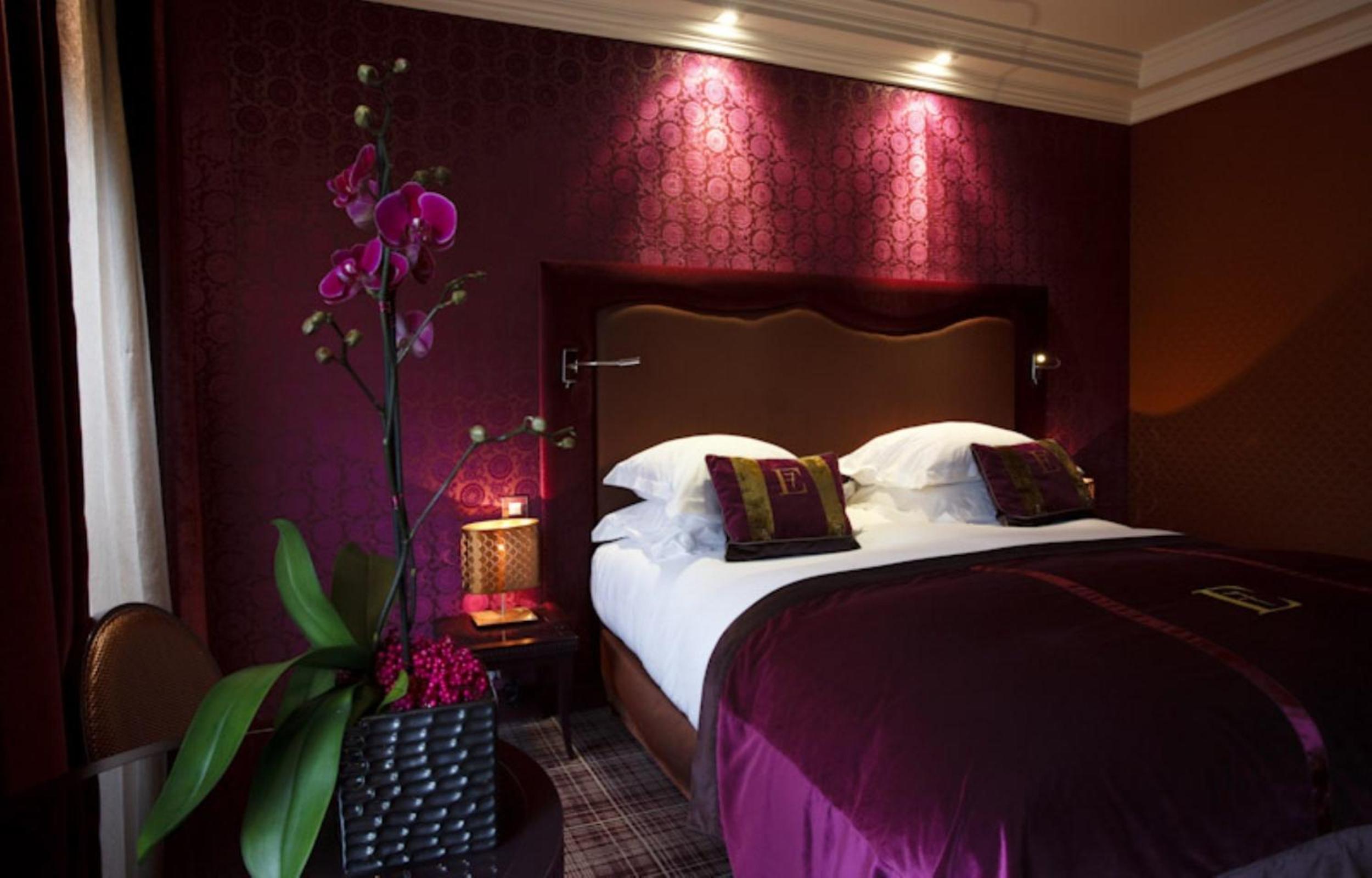 Classic Room with Opera View