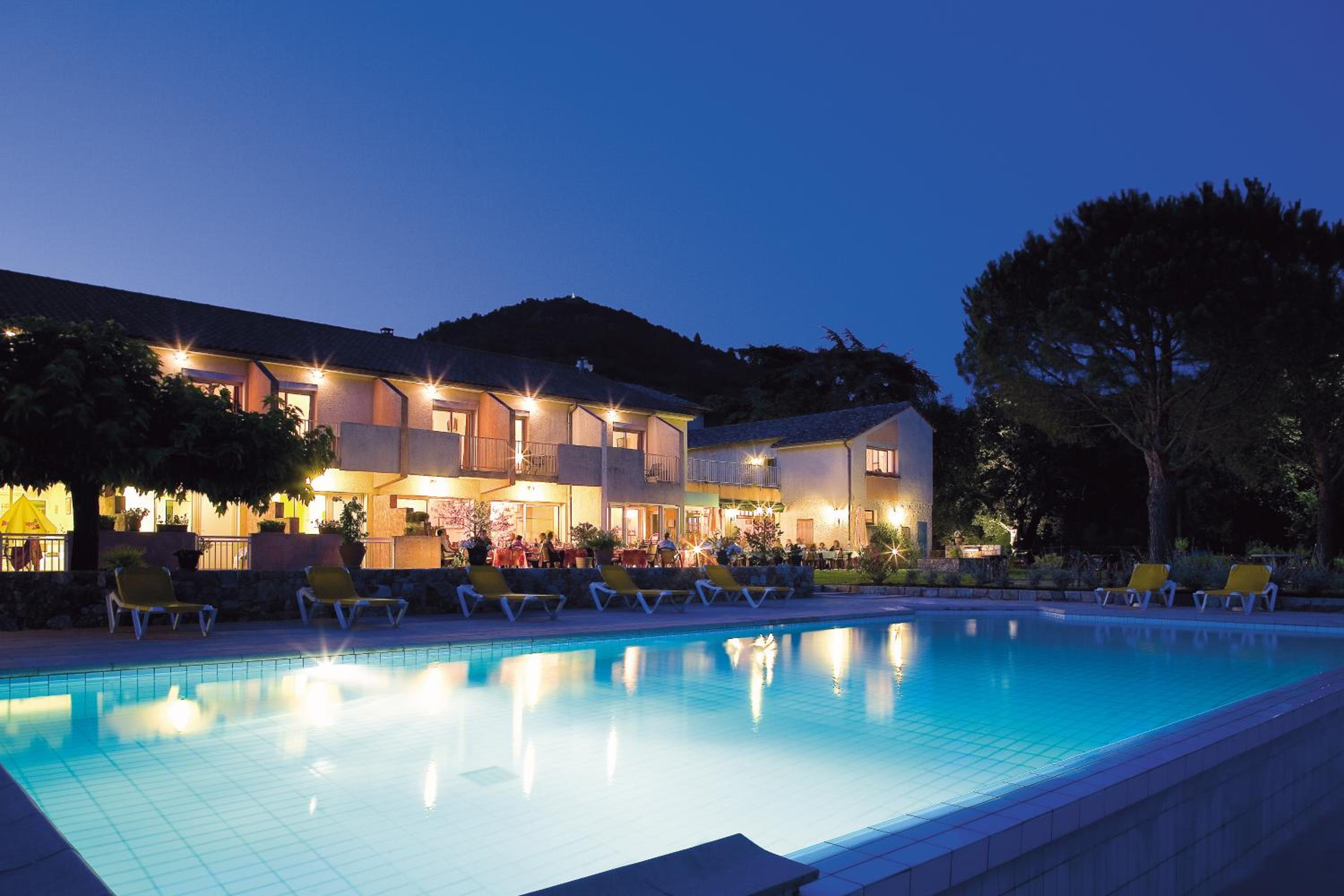 Chambre Double ou Lits Jumeaux avec Terrasse