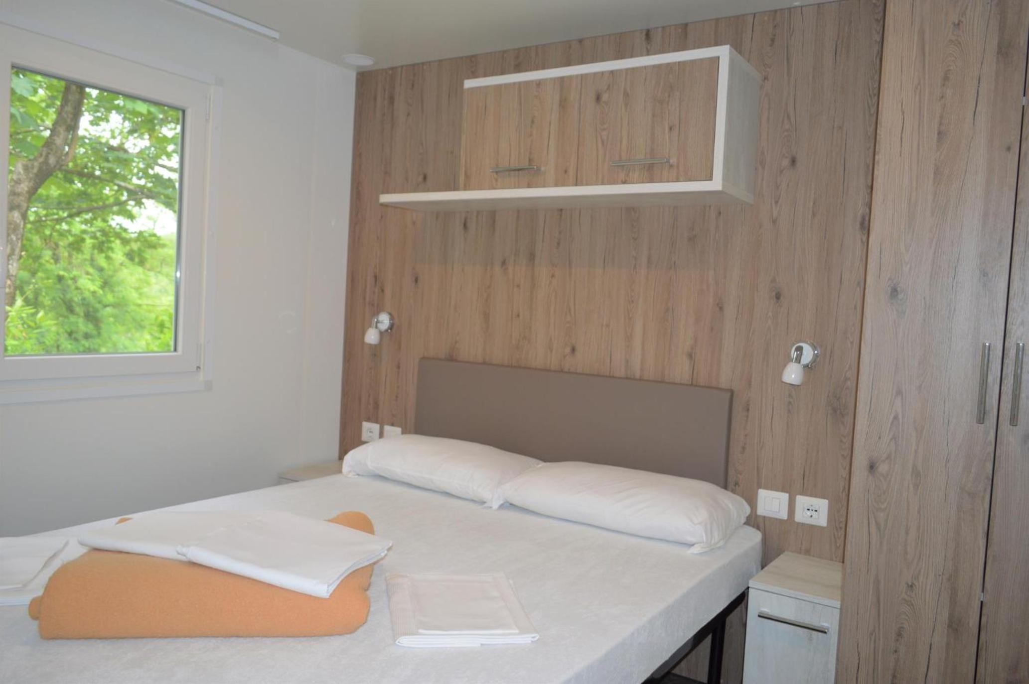 Mobile Home - Disability Access photo 1