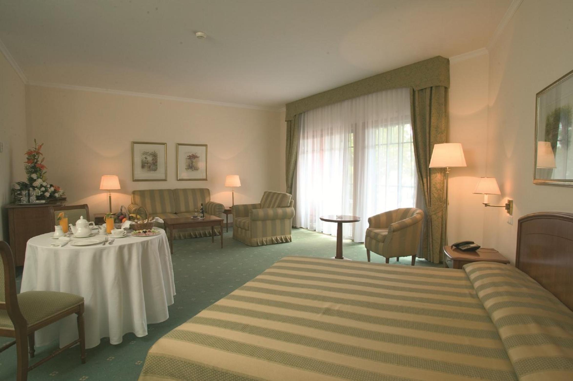 Double Room - Photo 3
