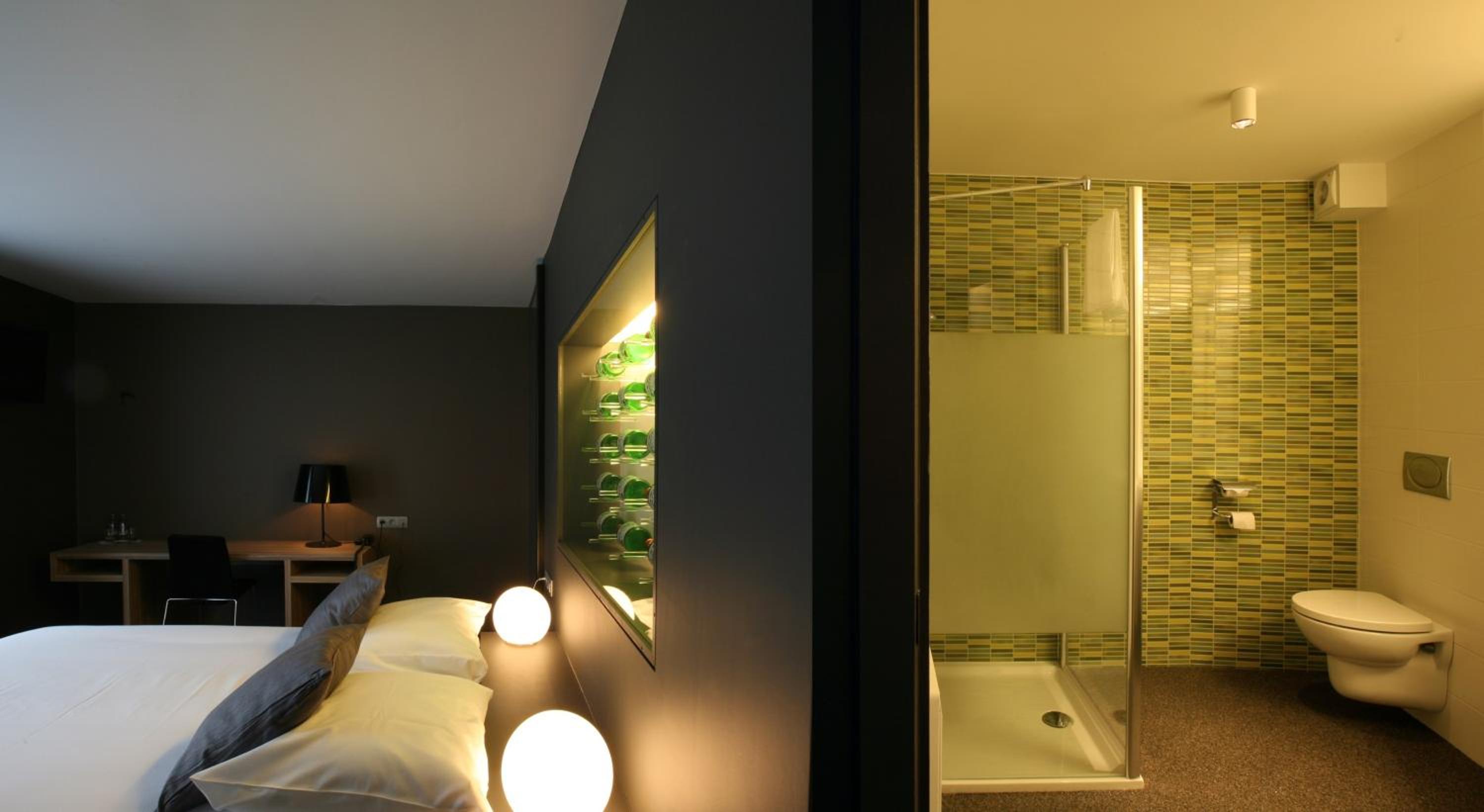 Deluxe Double Room photo 3