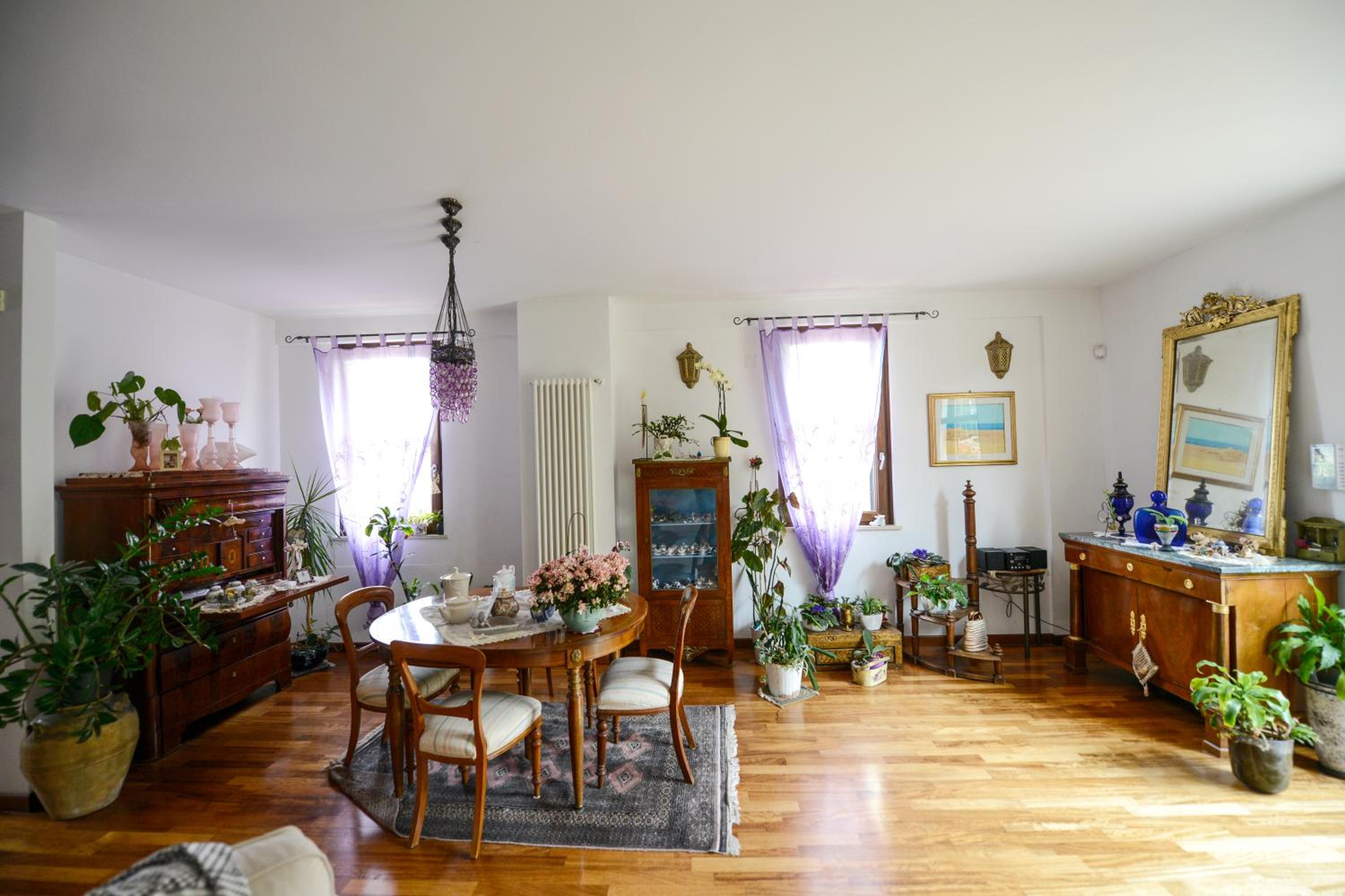 Double Room with Private External Bathroom - Photo 8