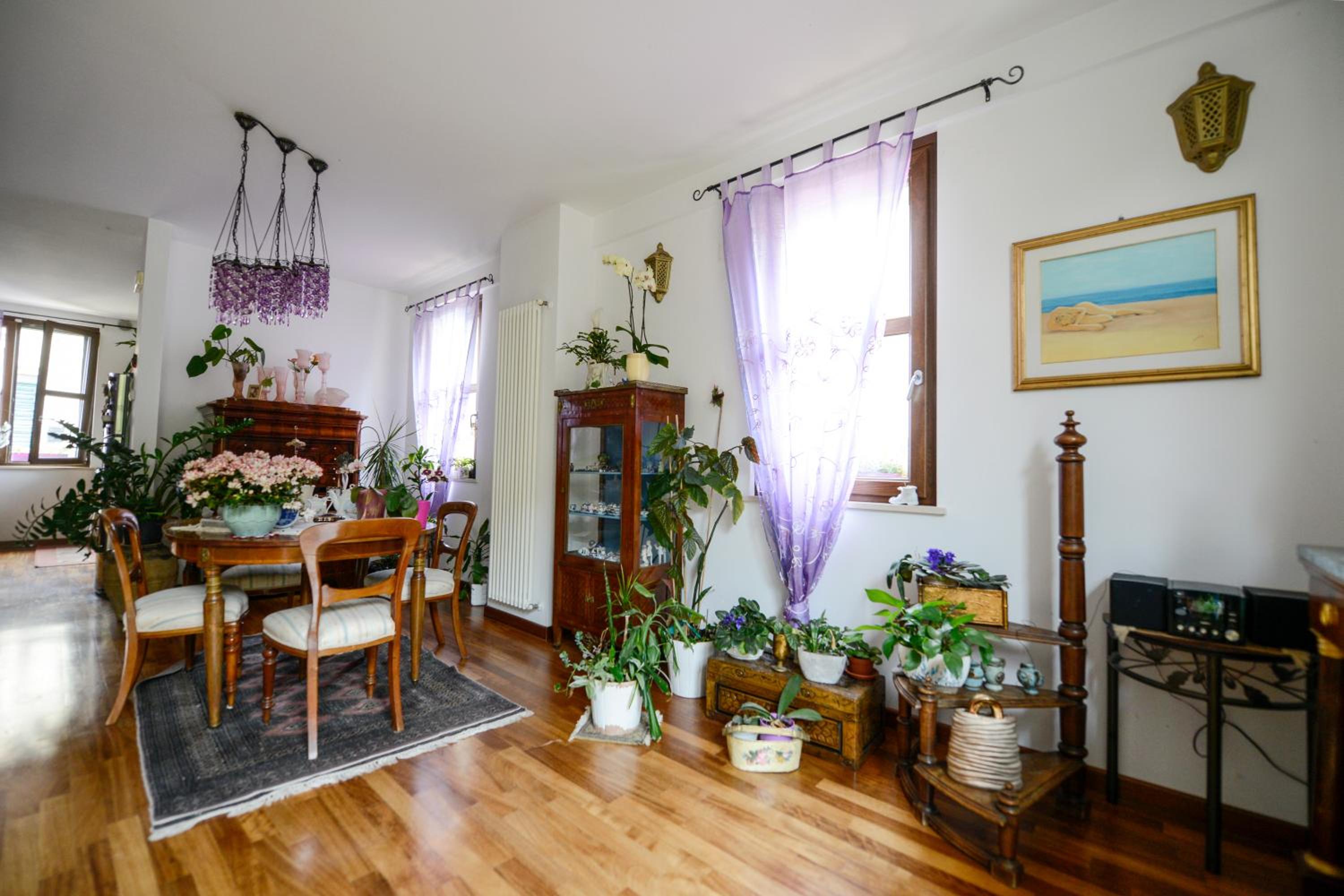 Double Room with Private External Bathroom - Photo 11