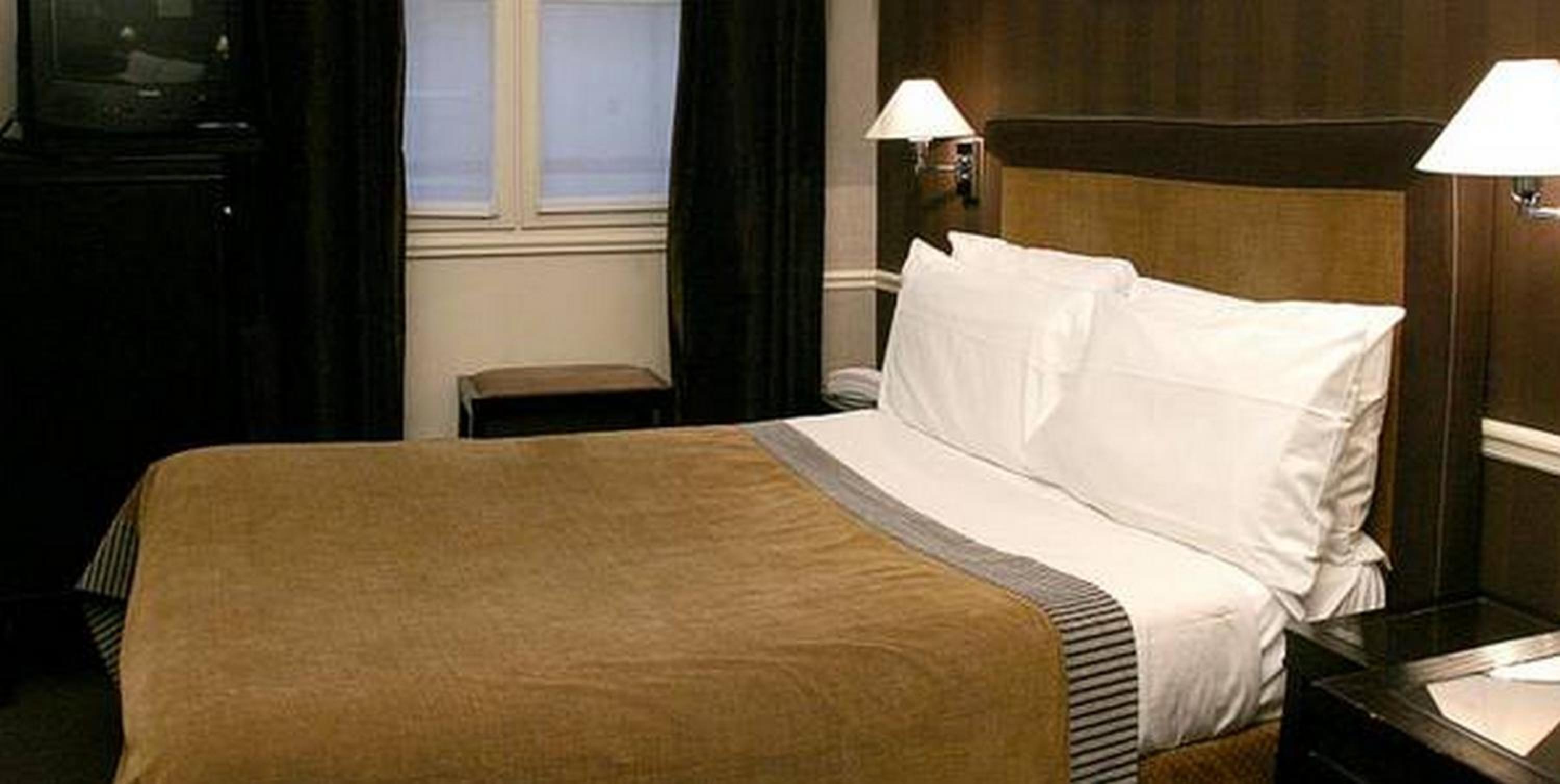 Two Adjacent Double Rooms (5 People) photo 2