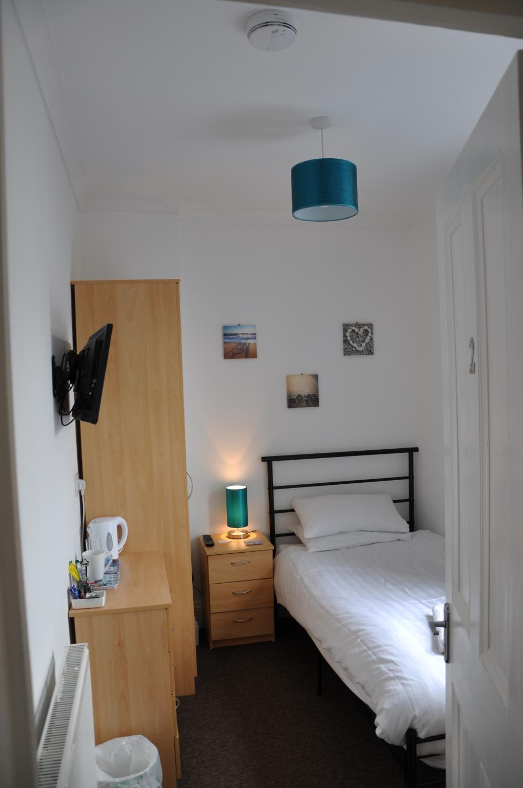 Single Room with Shared Shower and Toilet