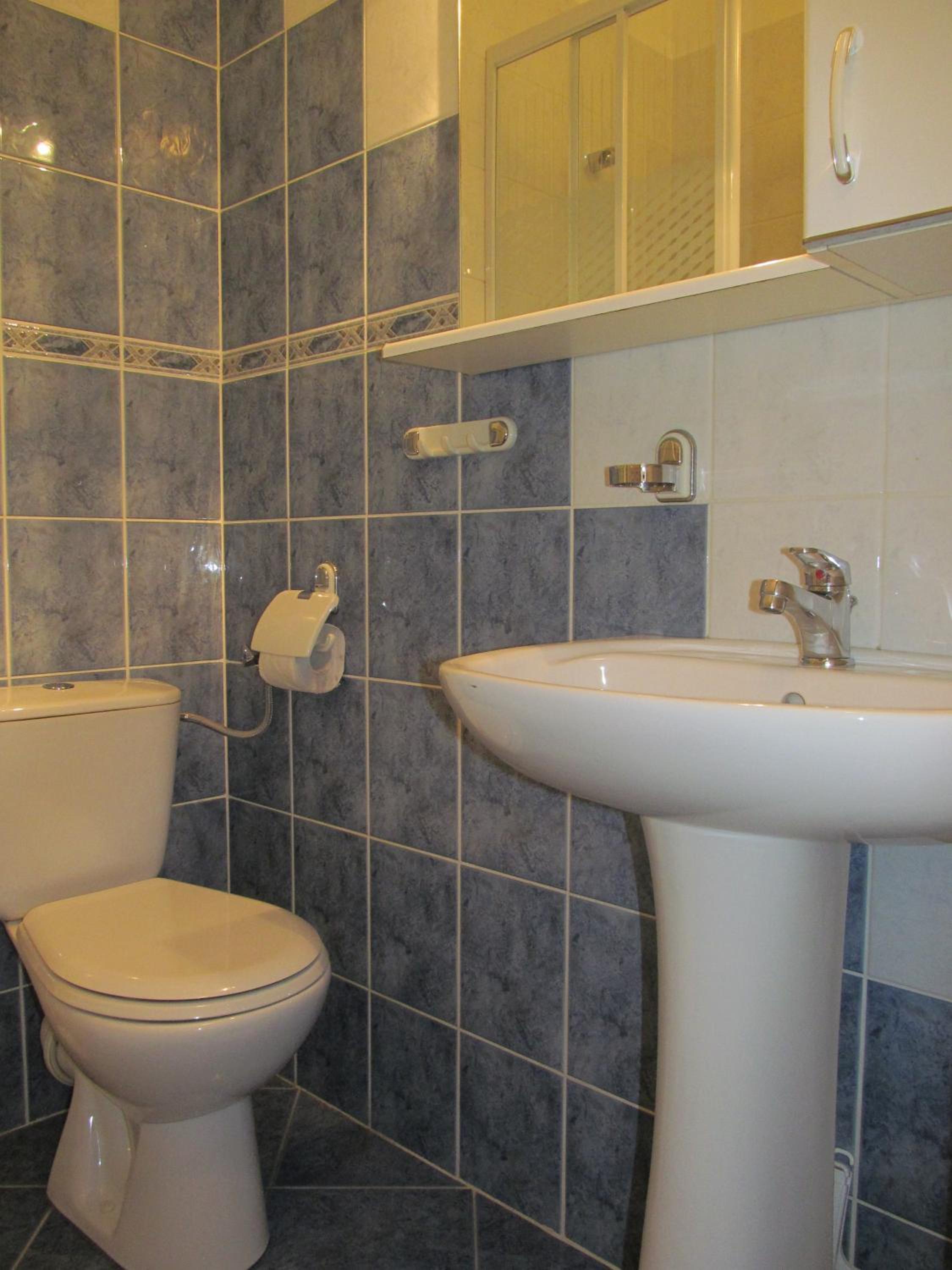 Double Room - Photo 2