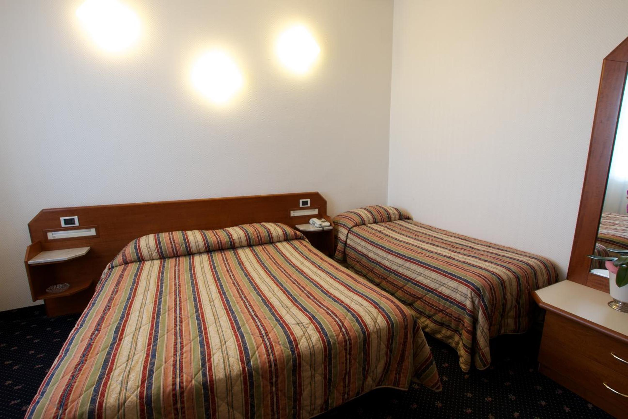 Triple Room photo 3