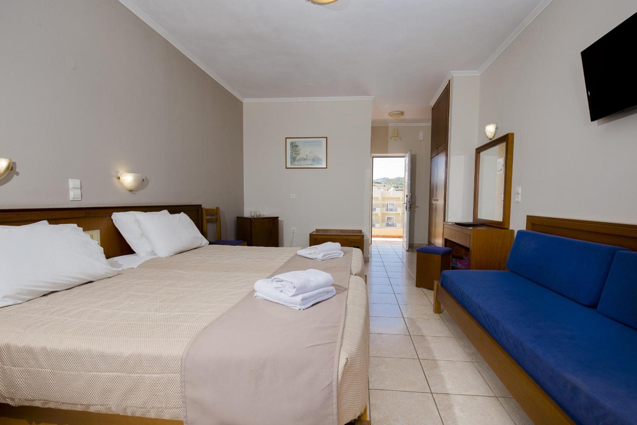 Standard Room | Front Sea View - Photo 5