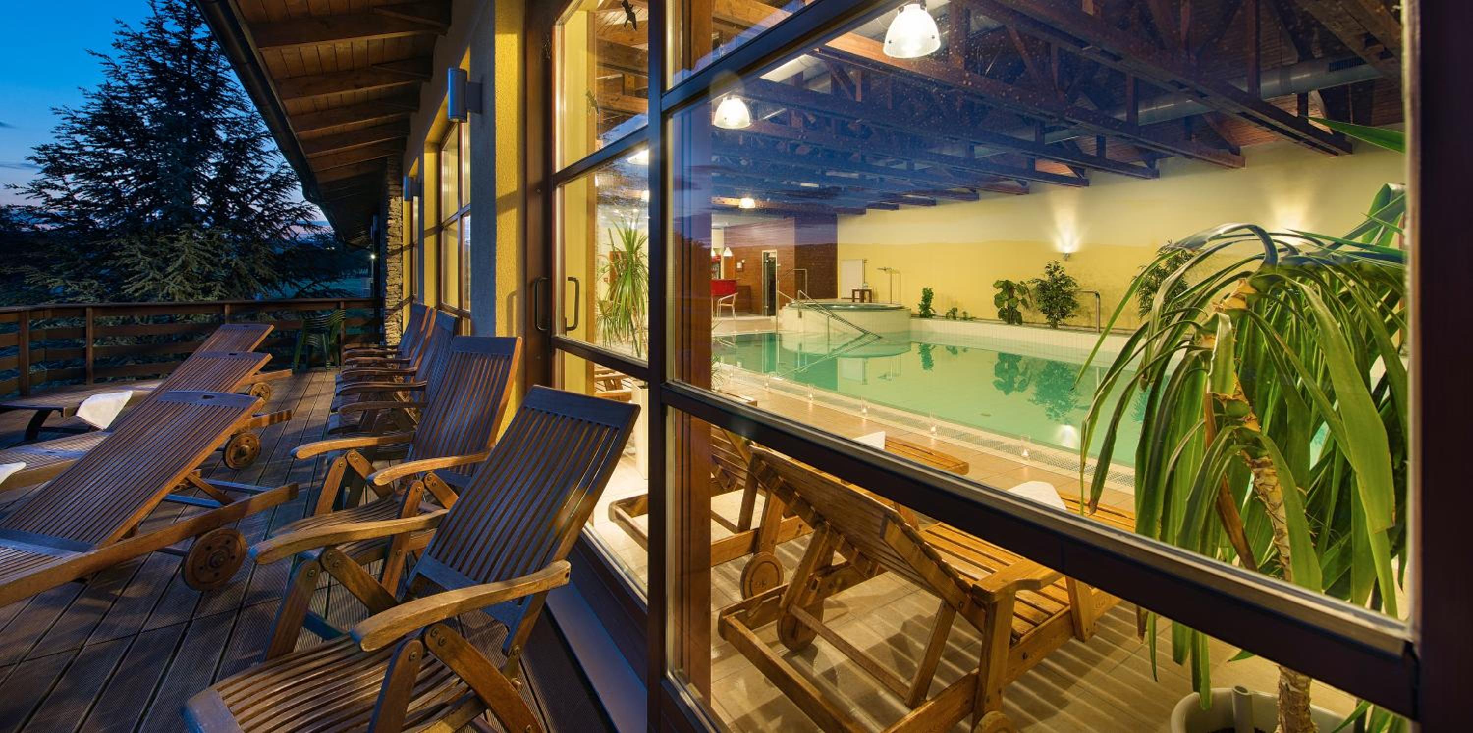 Superior Suite - Free Access to Spa - Photo 9