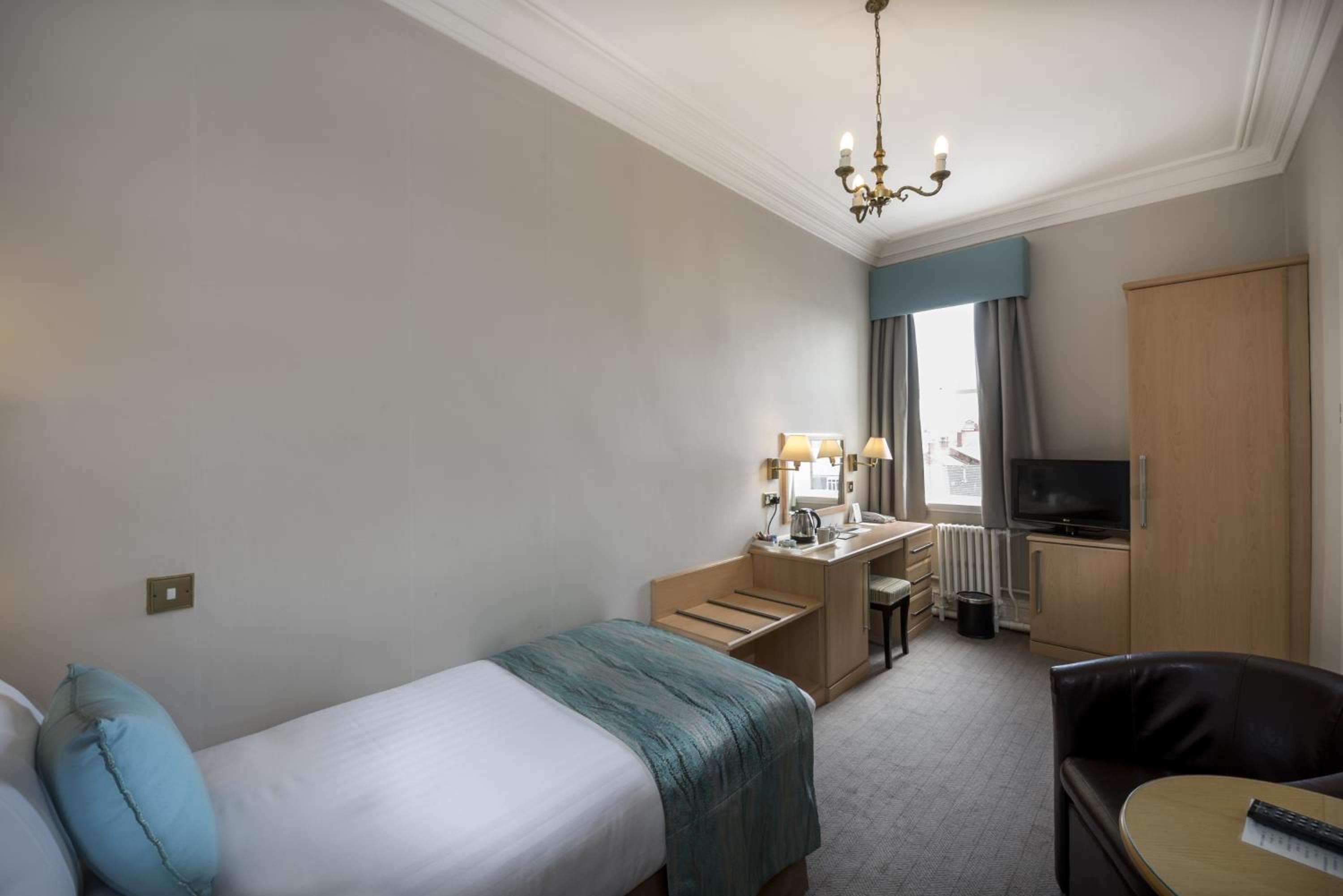 Standard Single Room - Photo 1