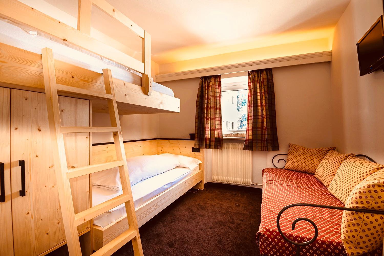 Classic Quadruple Room photo 1