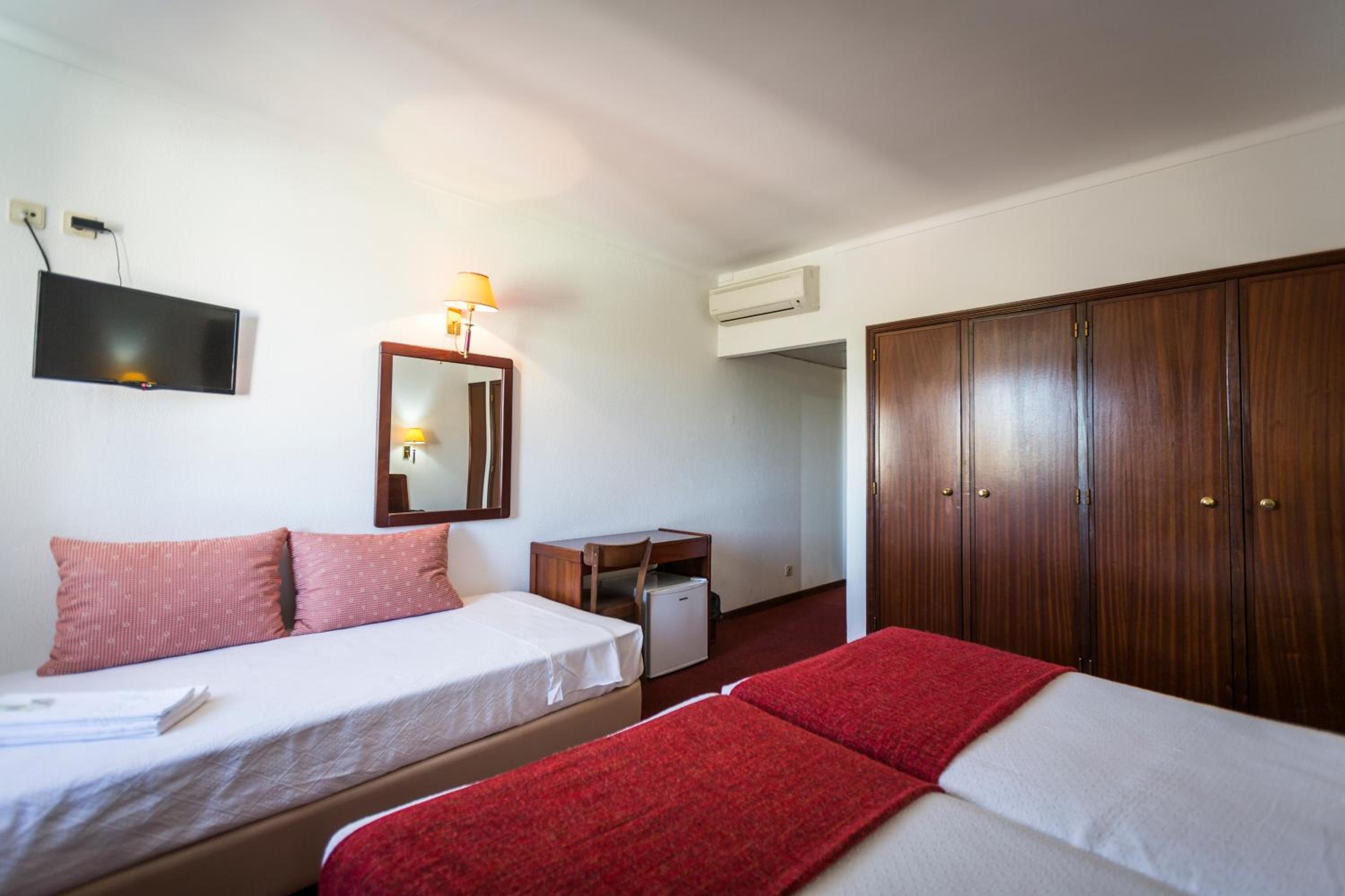 Triple Room - Photo 4