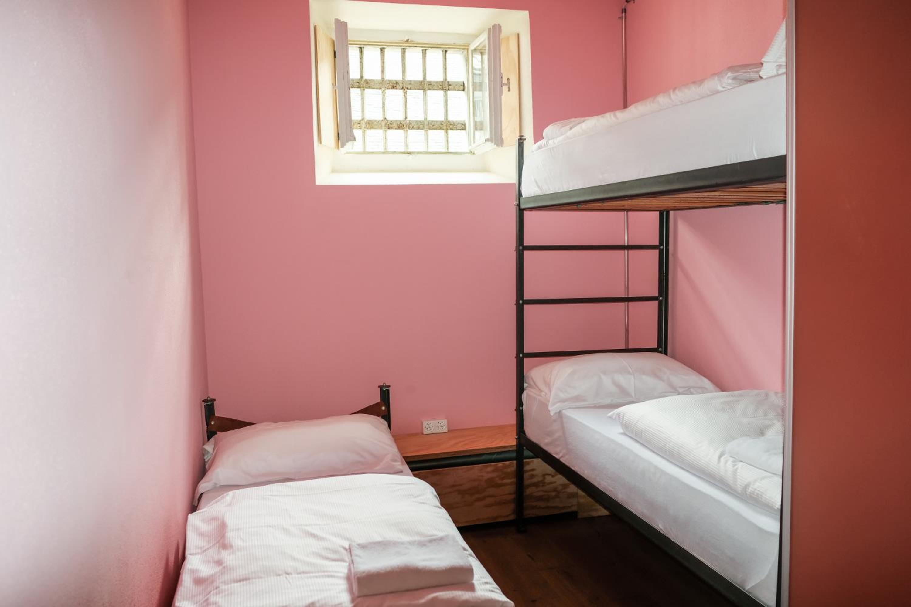 Triple Room - Photo 1