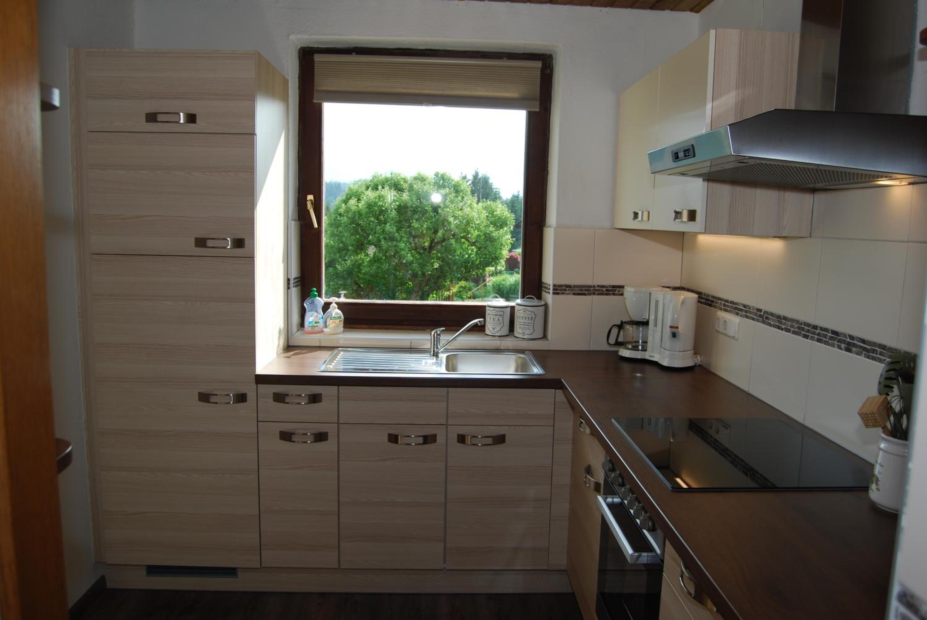 Three-Bedroom House photo 3