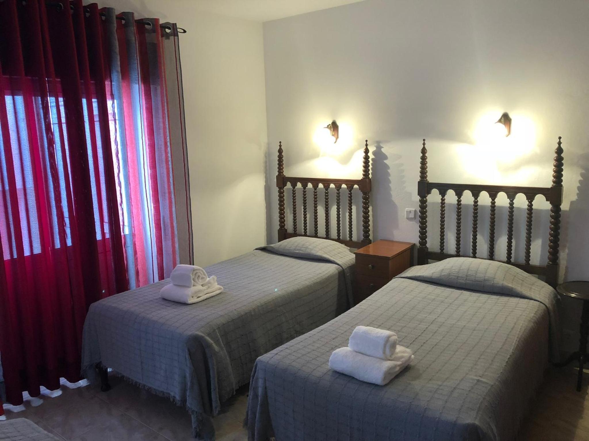 Twin Room with Private Bathroom photo 1
