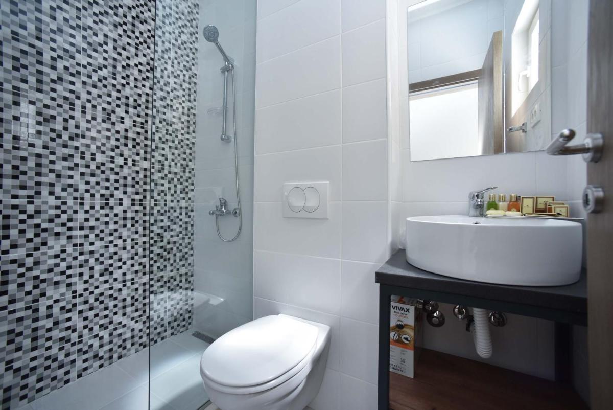 Studio Apartment photo 2