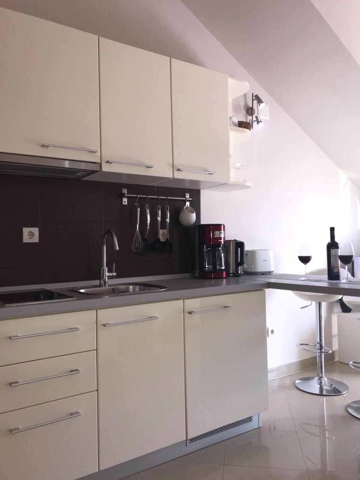 Studio Apartment with Sea View - Photo 12