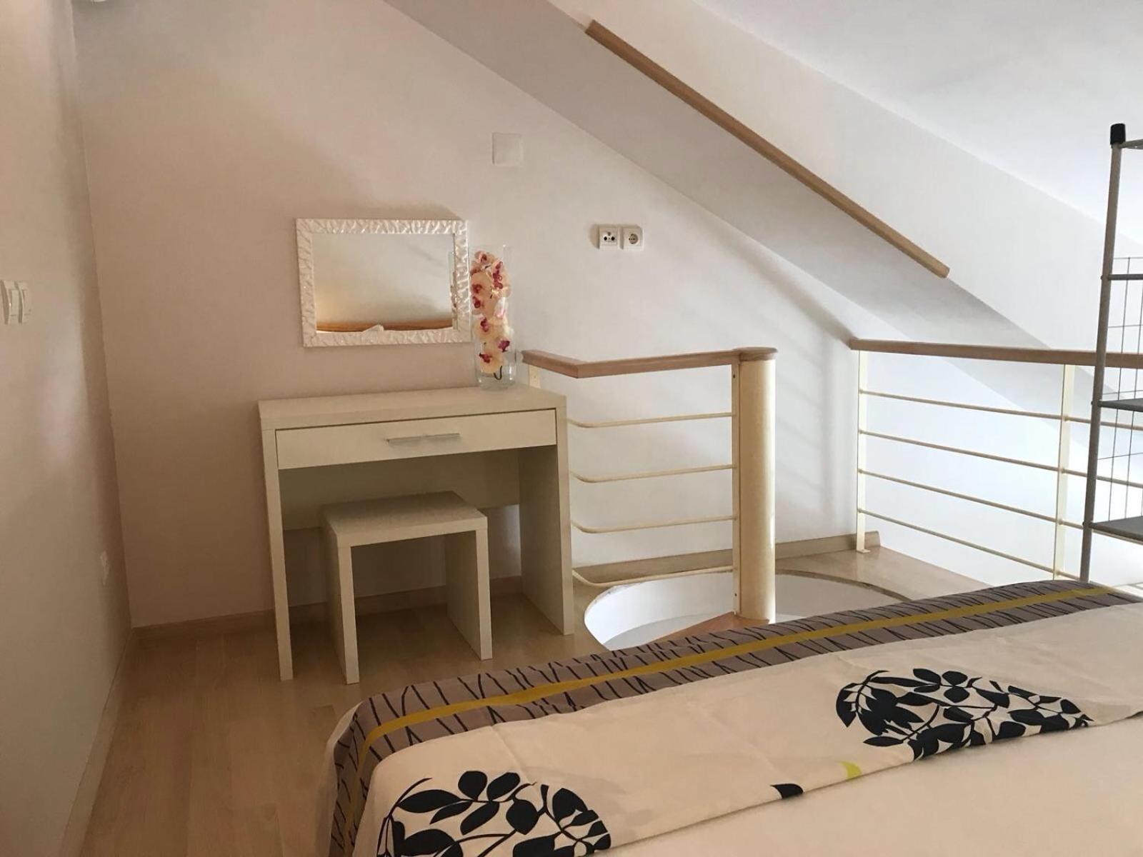 Studio Apartment with Sea View - Photo 7
