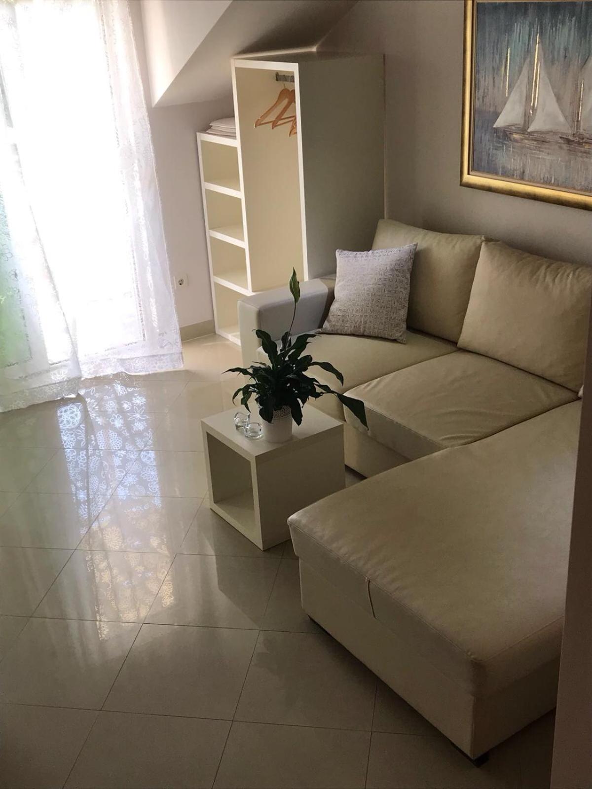 Studio Apartment with Sea View - Photo 11