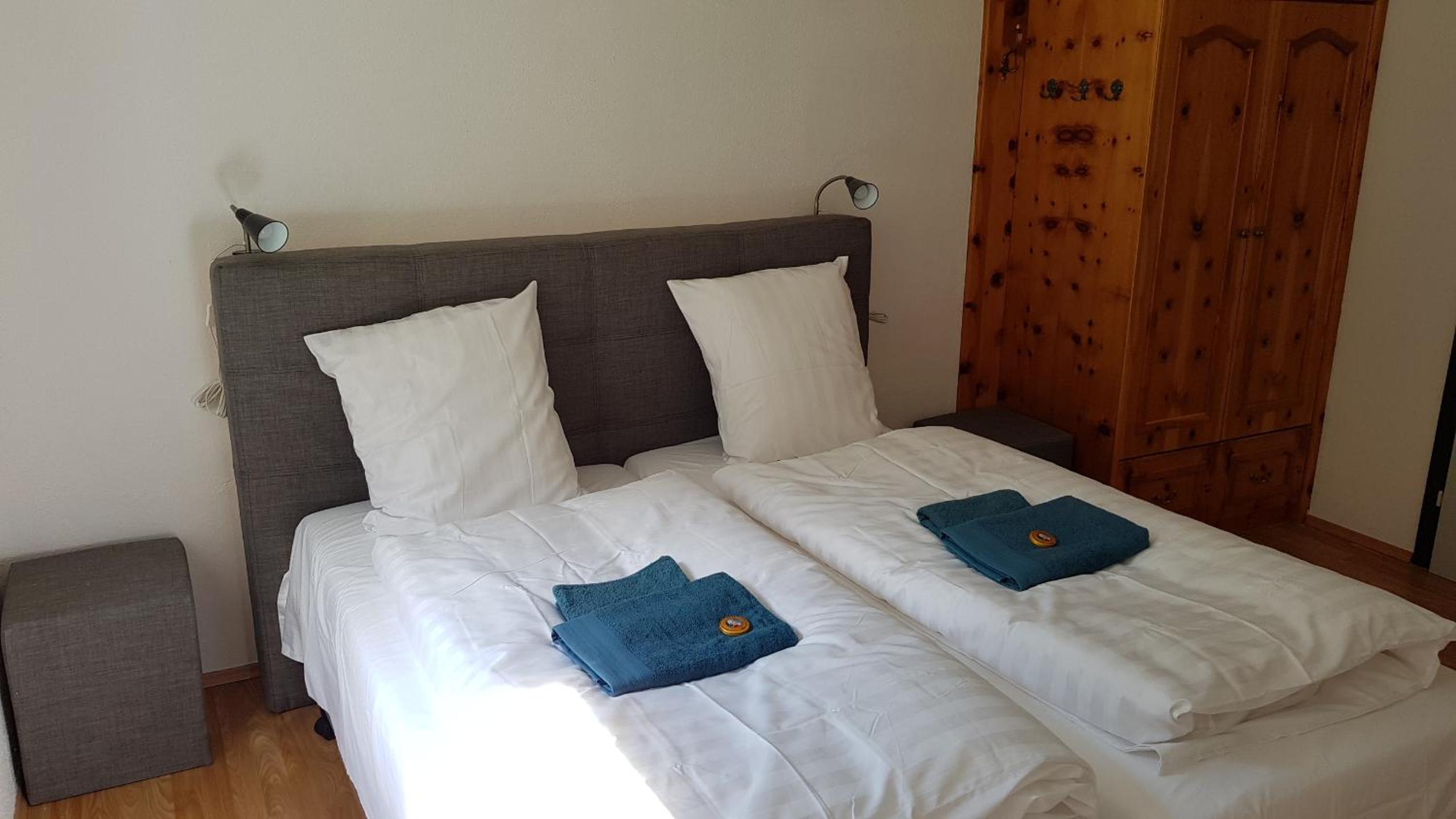 Double Room - Photo 7