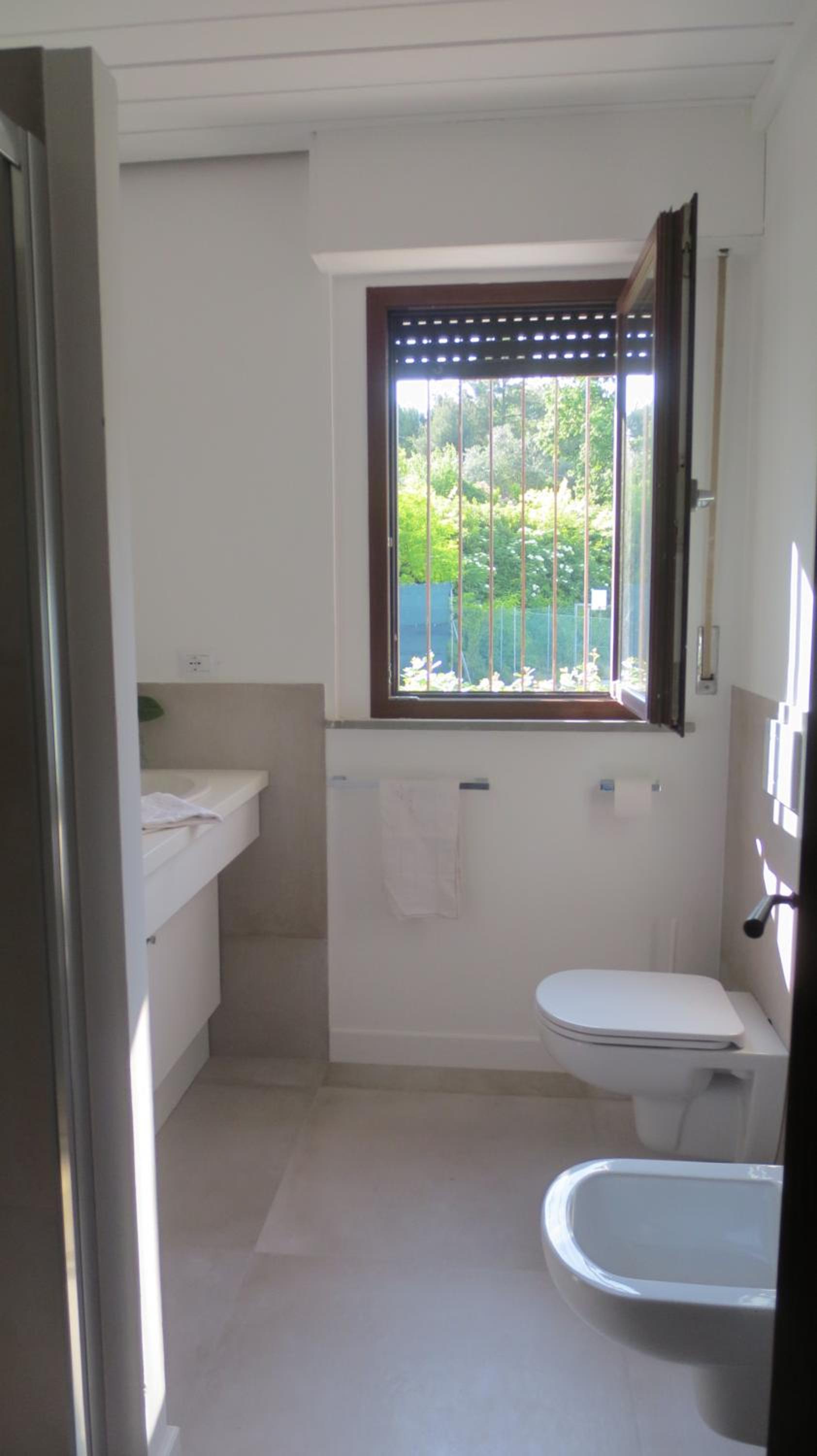 Deluxe Room - Photo 8