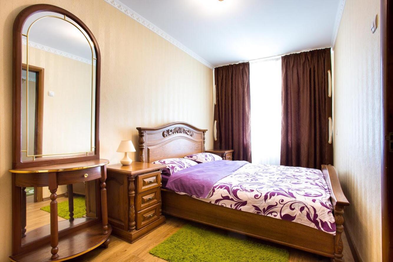One-Bedroom Apartment with Balcony - Prospect Lenina 71a photo 1