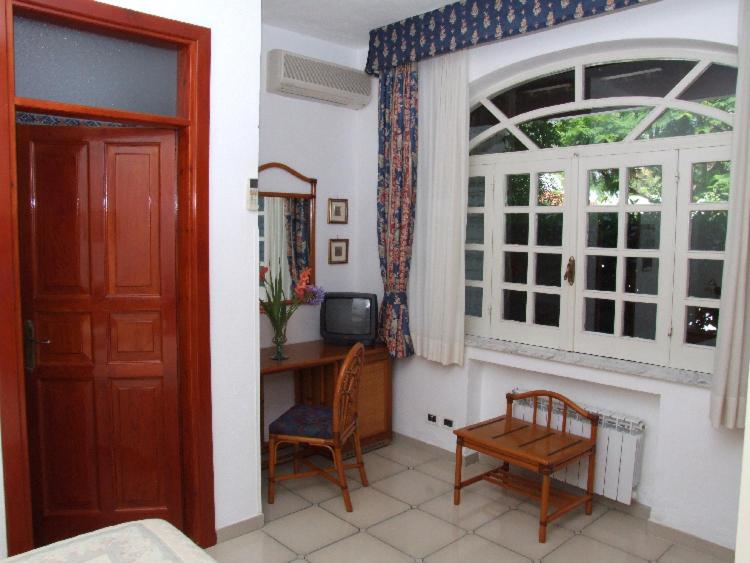 Economy Double or Twin Room - Separate Building