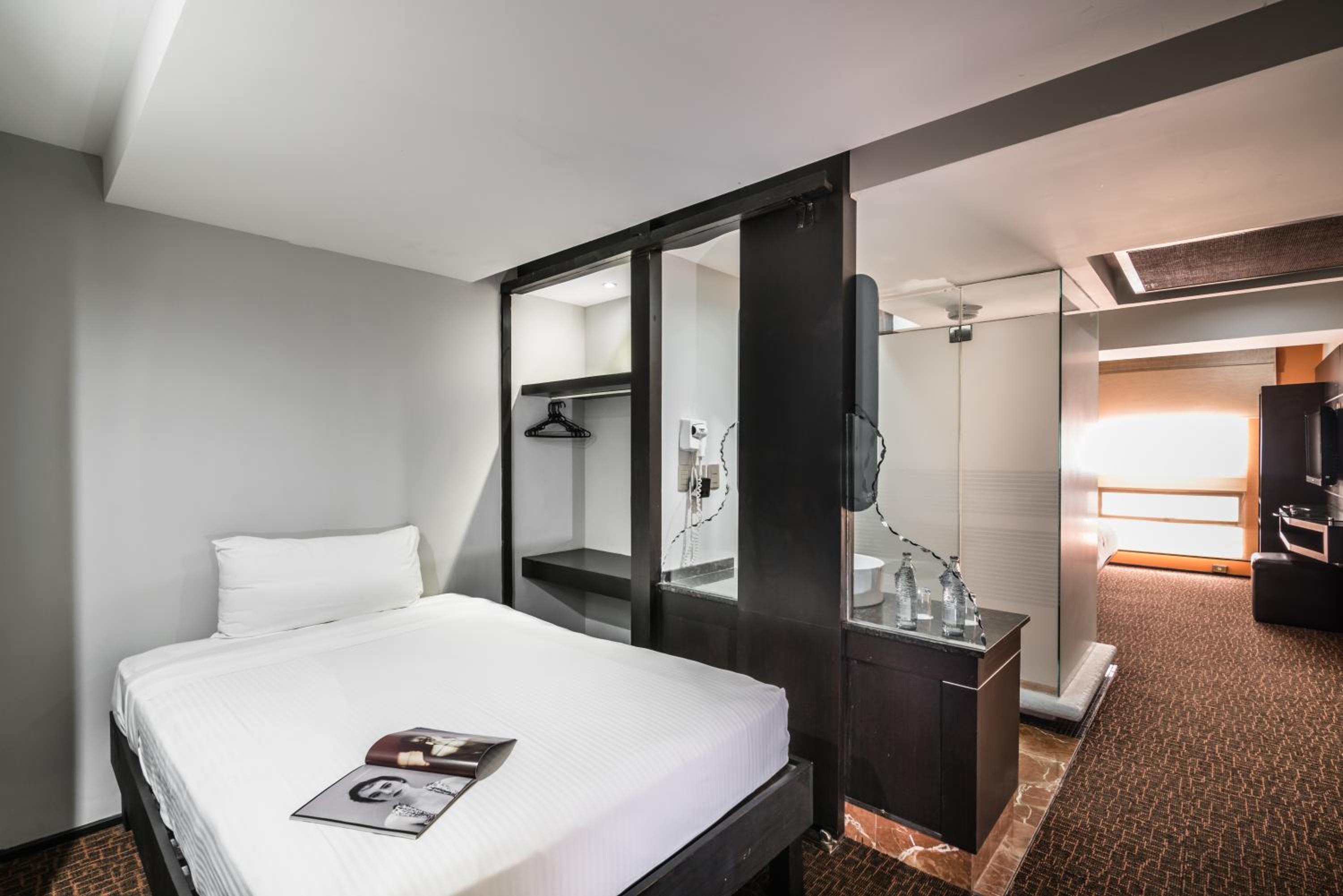 Quadruple Room - Photo 4