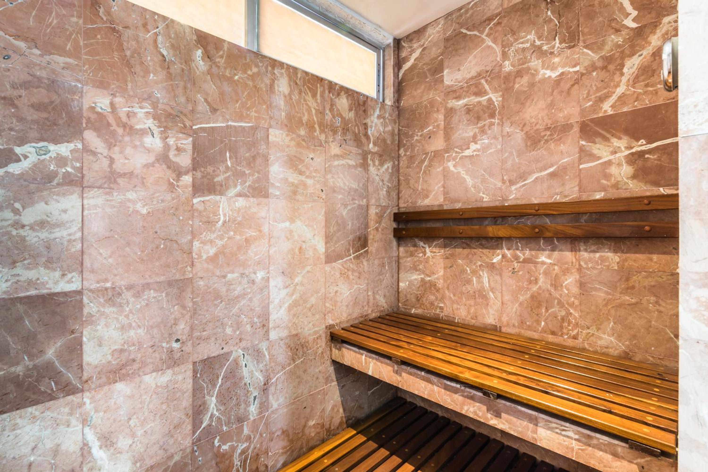 Premium Double Room with Sauna - Photo 2