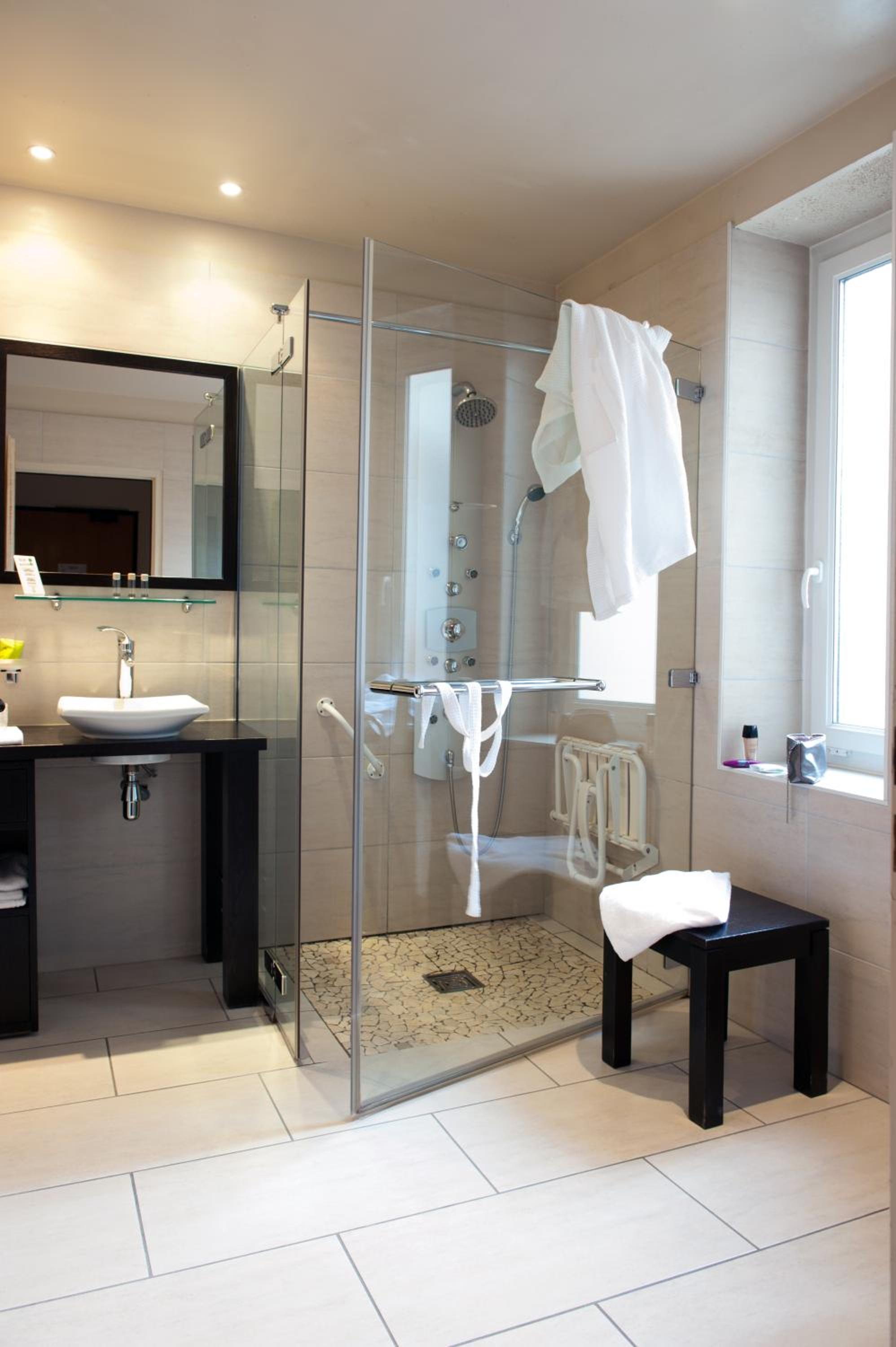 Classic Double Room with double bed  photo 3