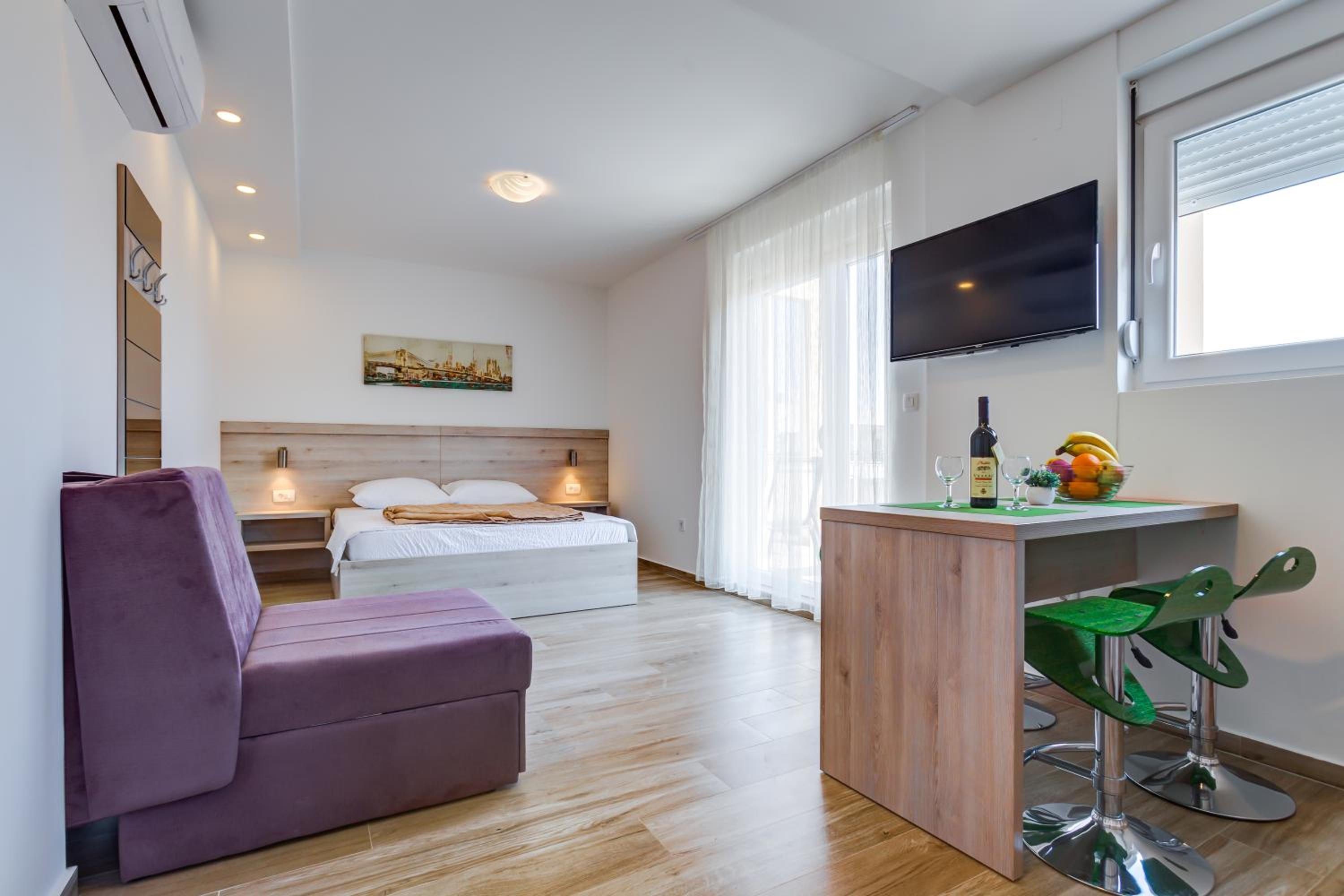 Superior Apartment