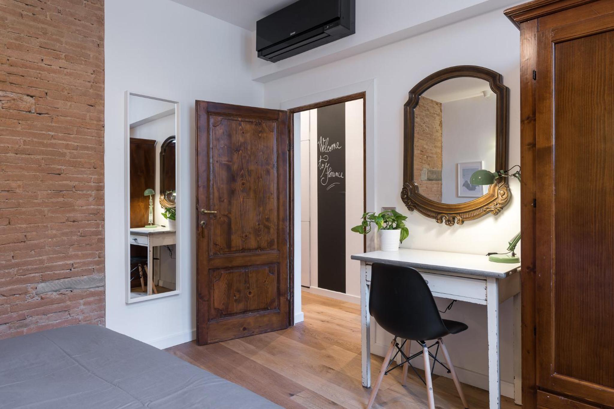 Deluxe One-Bedroom Apartment with Garden View