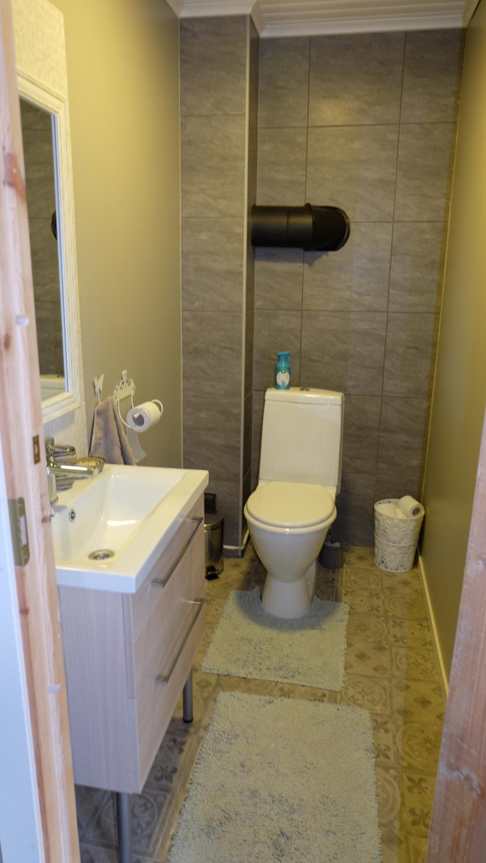Two-Bedroom House photo 2
