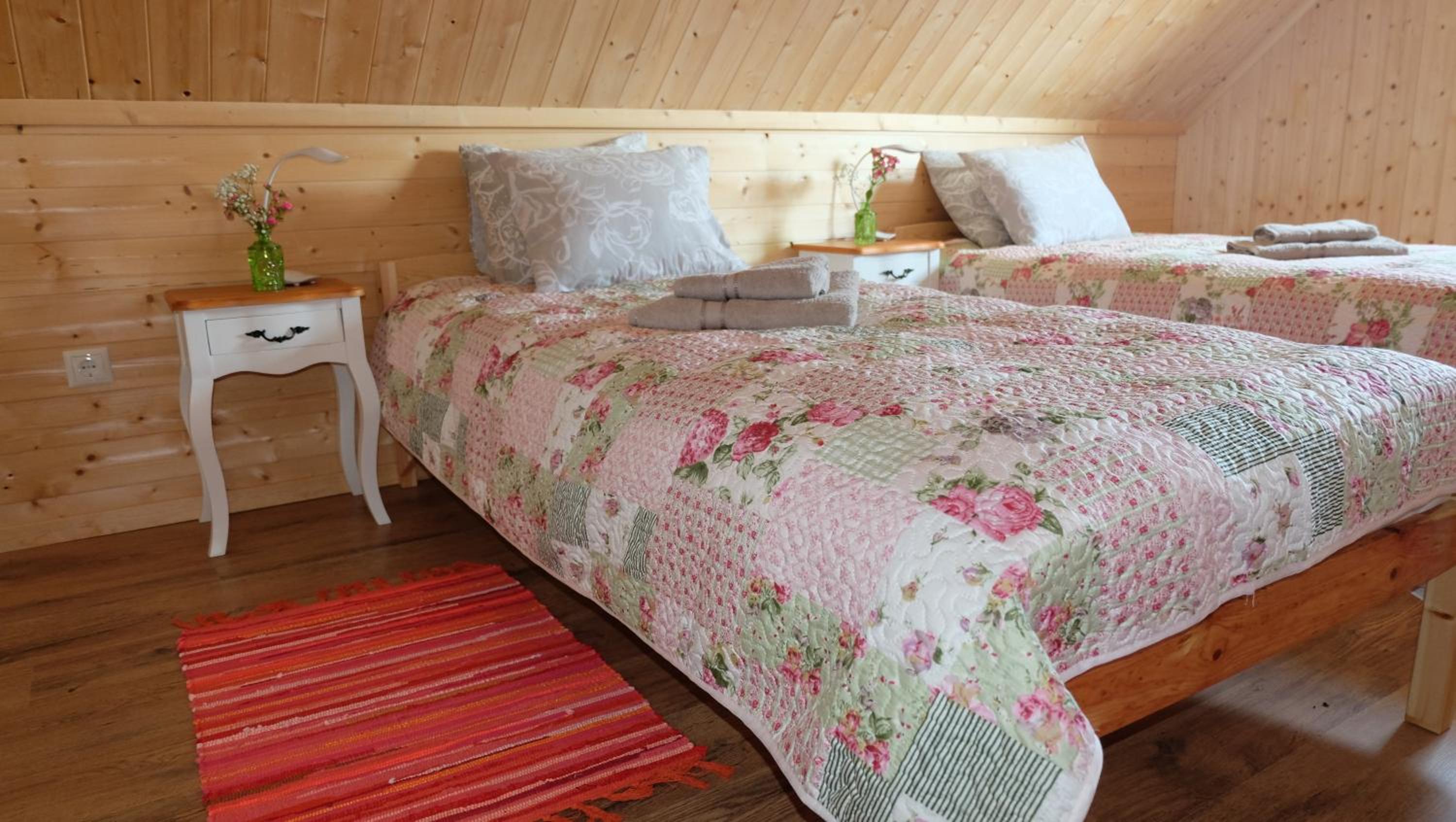 Two-Bedroom House photo 3