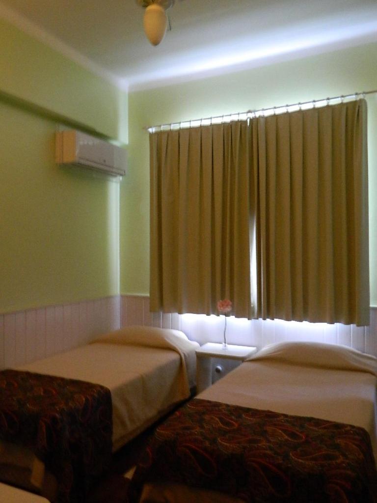 Superior Twin Room with Air-conditioning