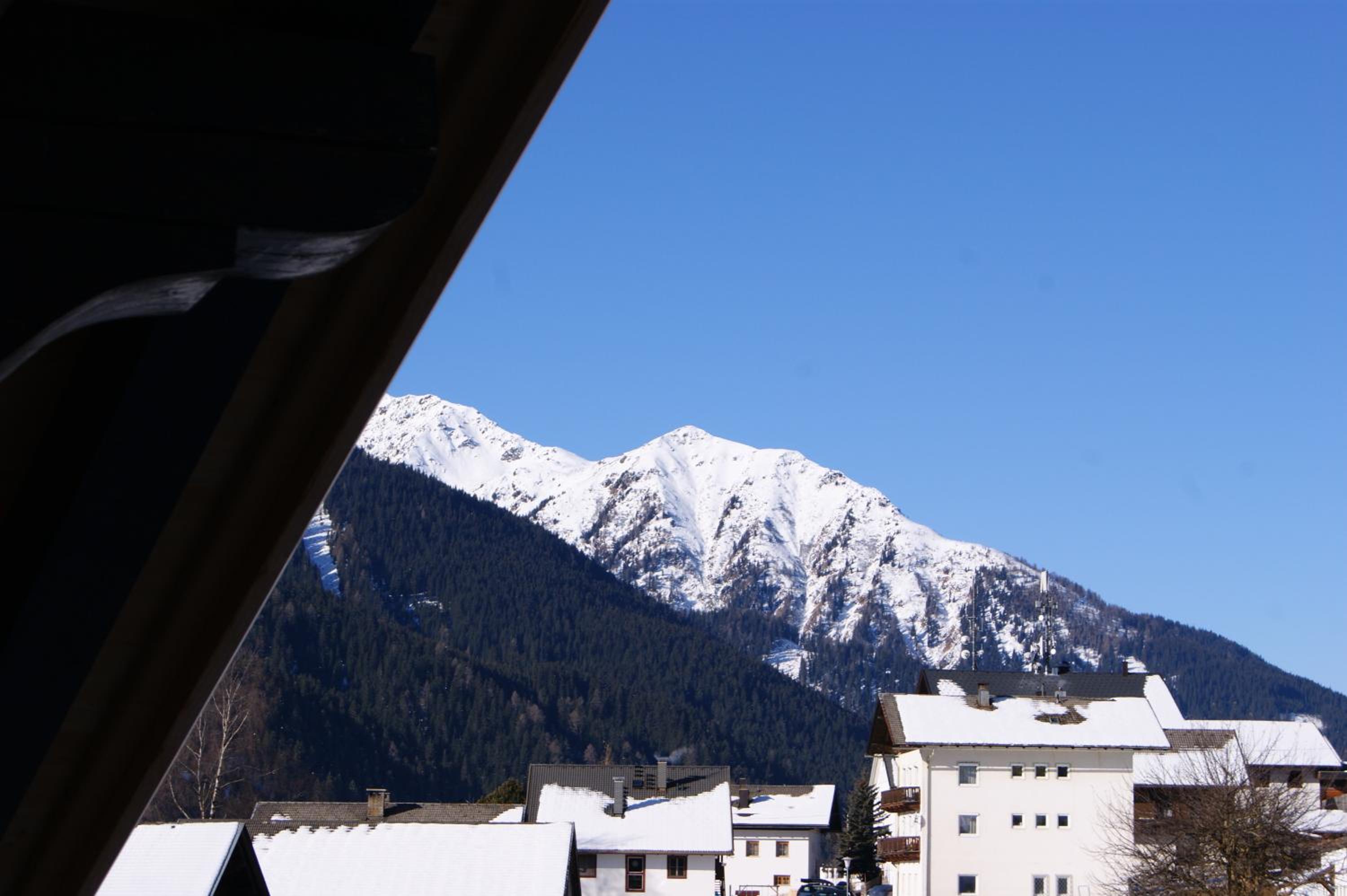 Family Room with Balcony and Mountain View Golzentipp photo 2