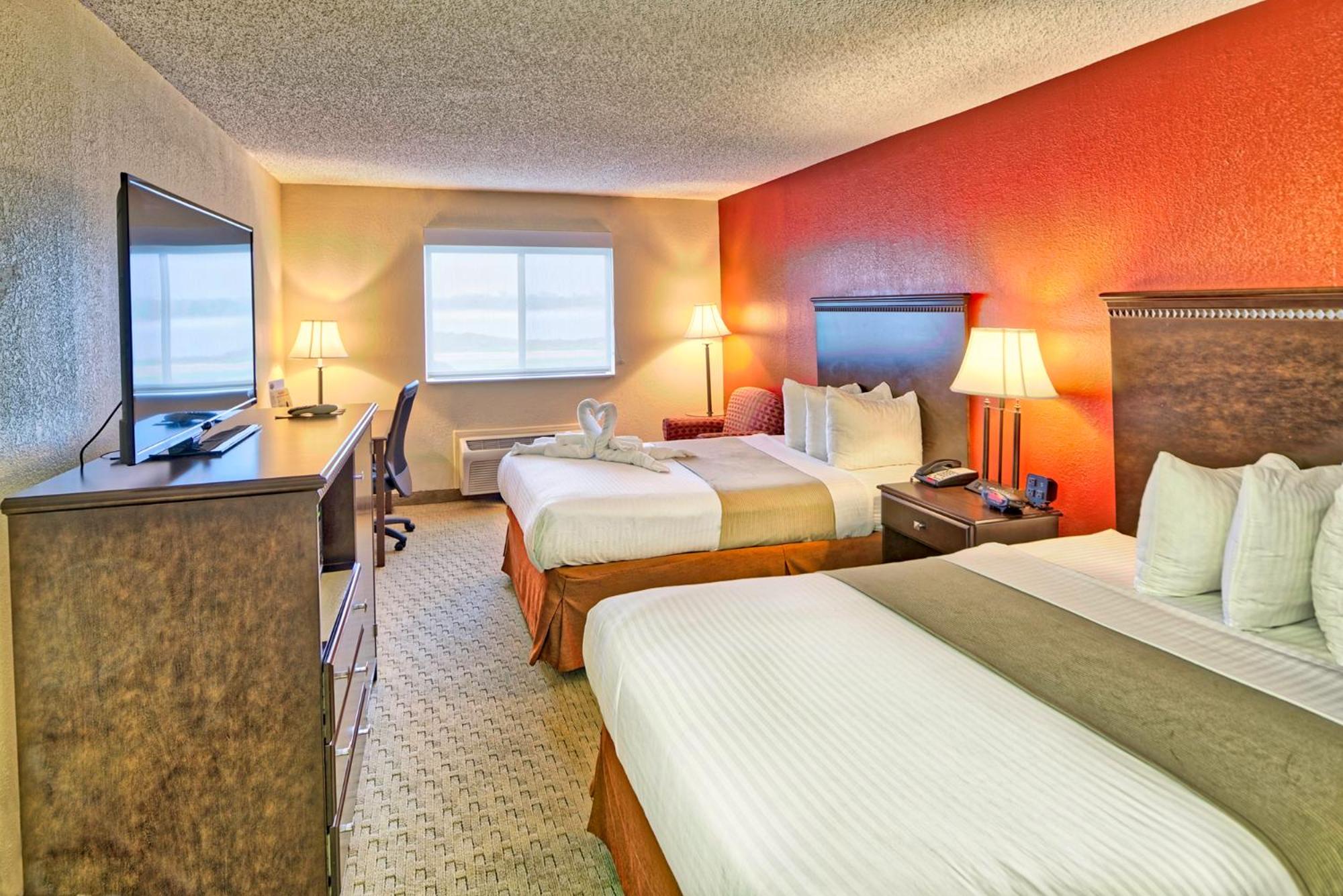 Double Room - Non-Smoking  photo 1