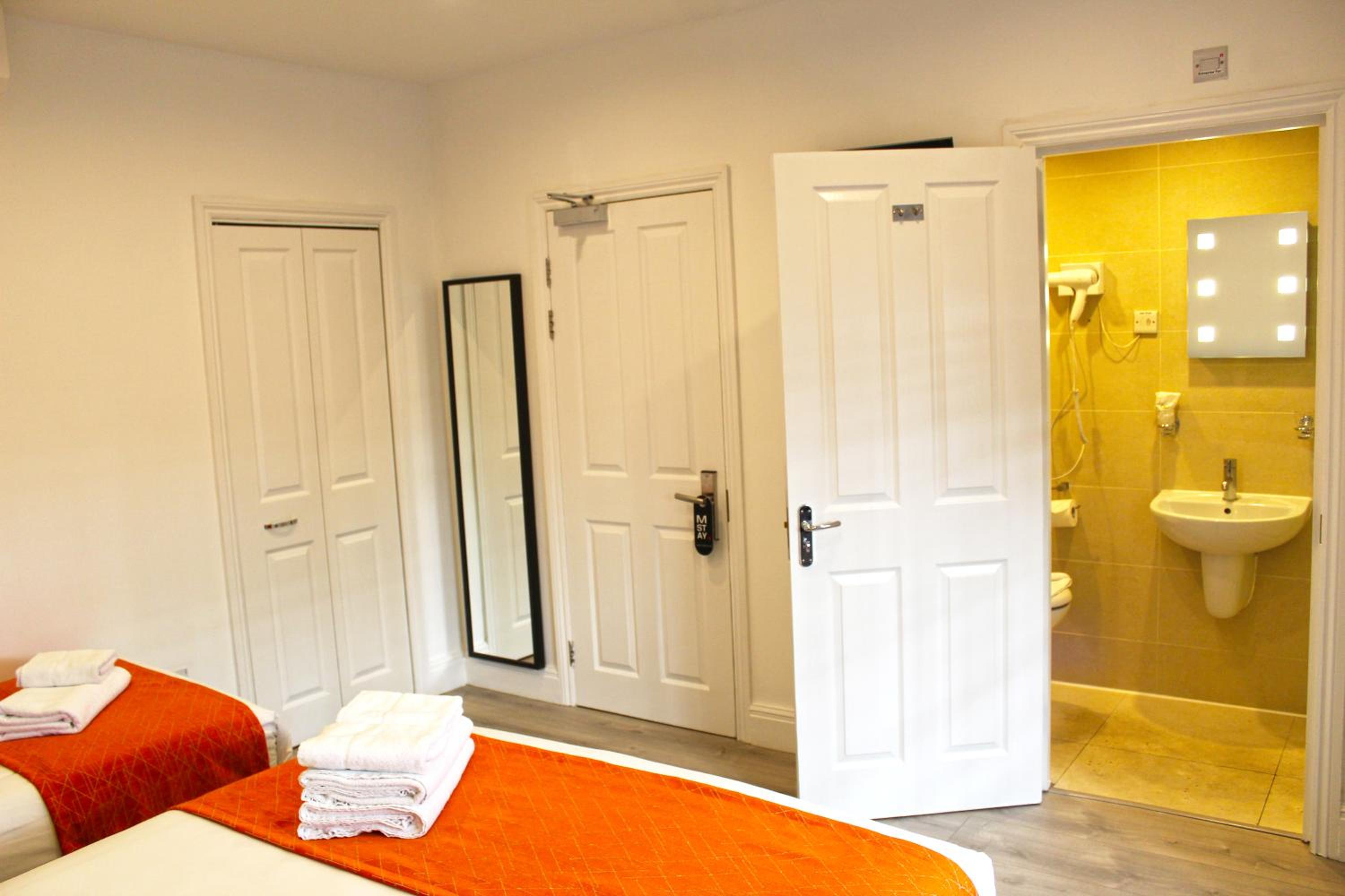 Triple Room photo 2