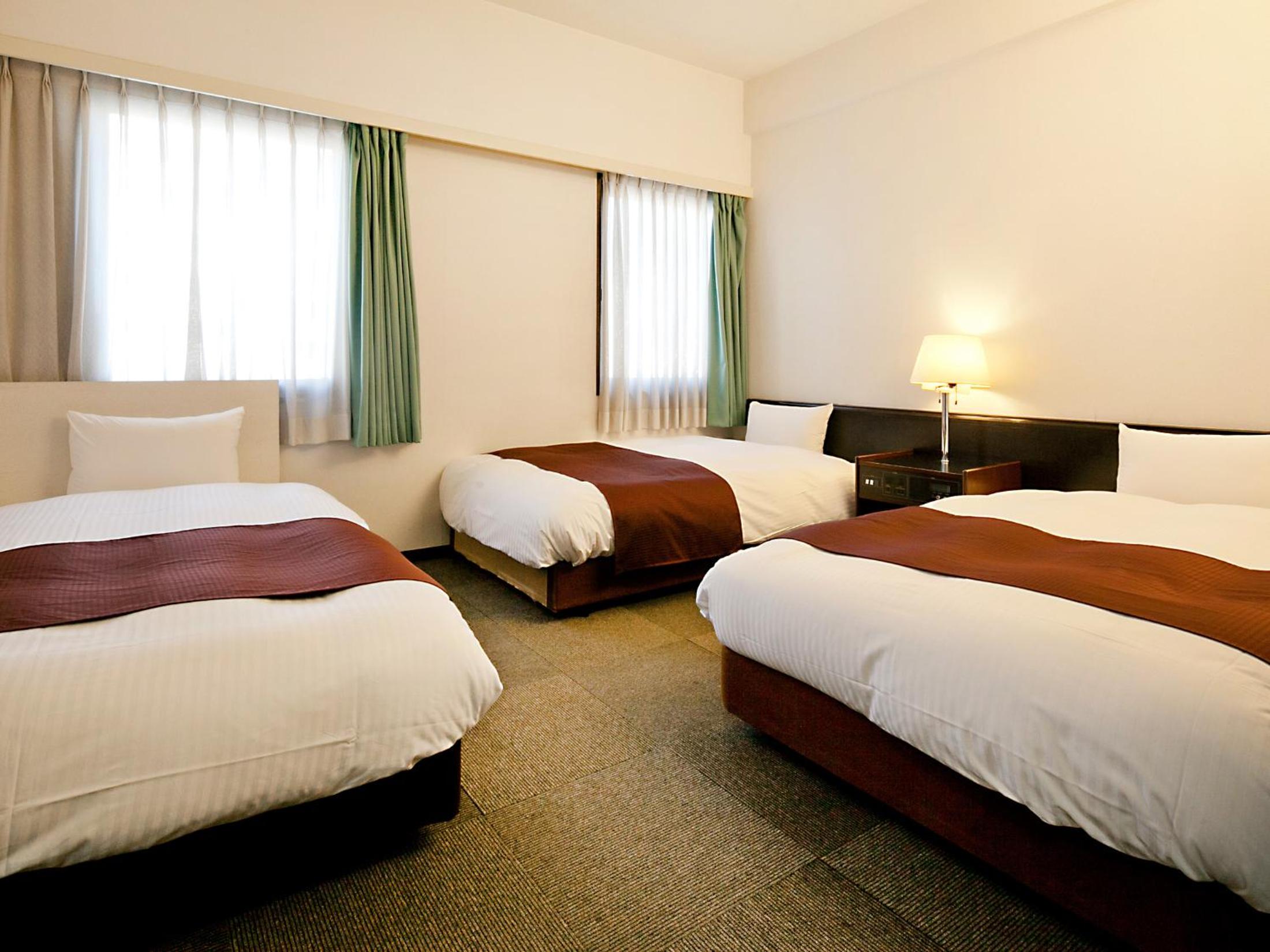Triple Room - Non-Smoking - Photo 2