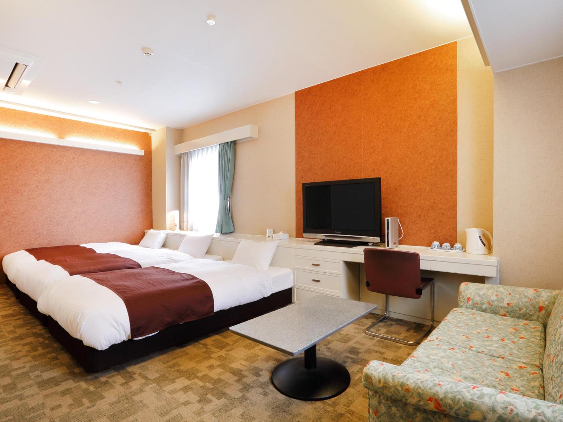 Royal Room - Non-Smoking - Photo 7