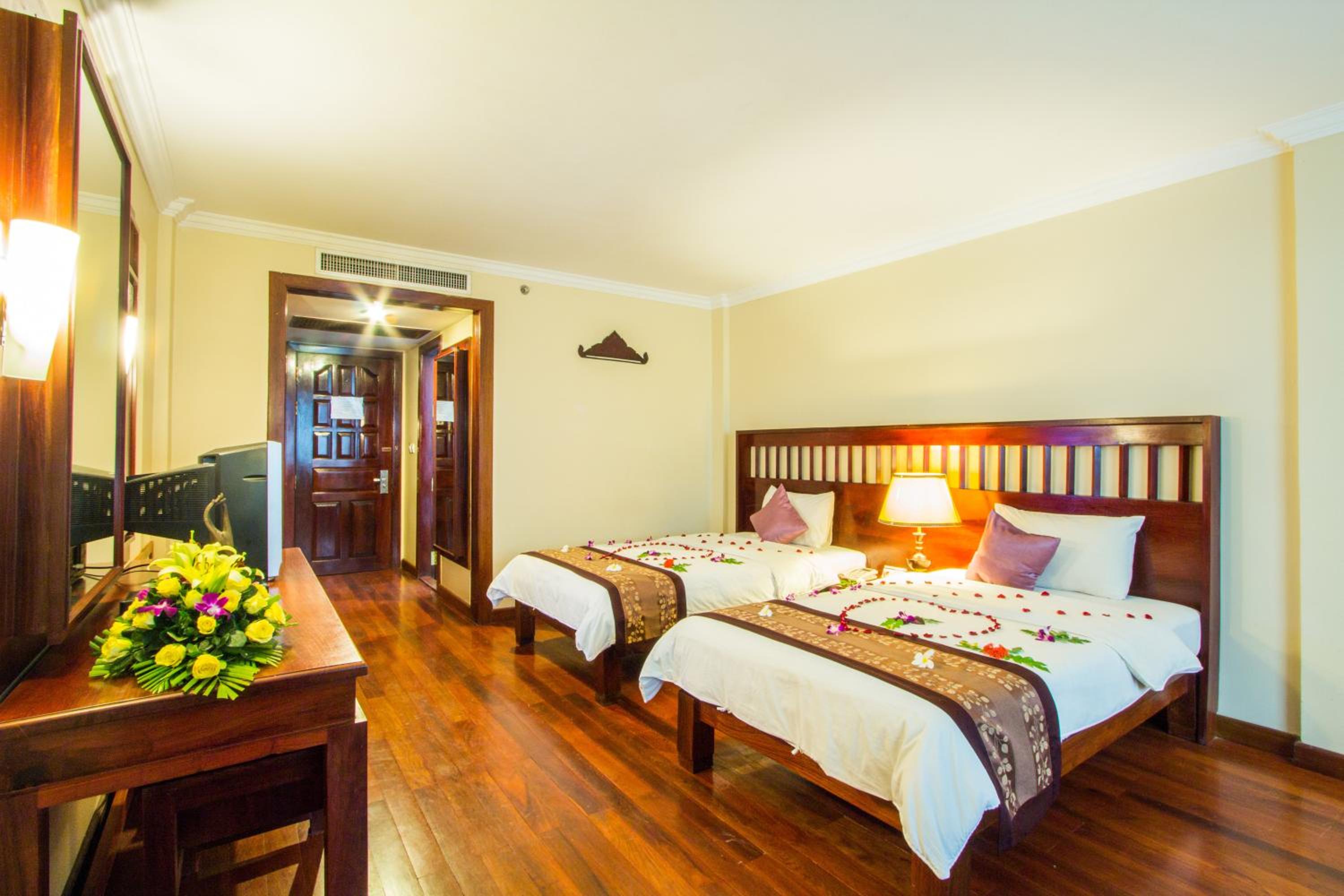 Deluxe Double or Twin Room - Photo 3